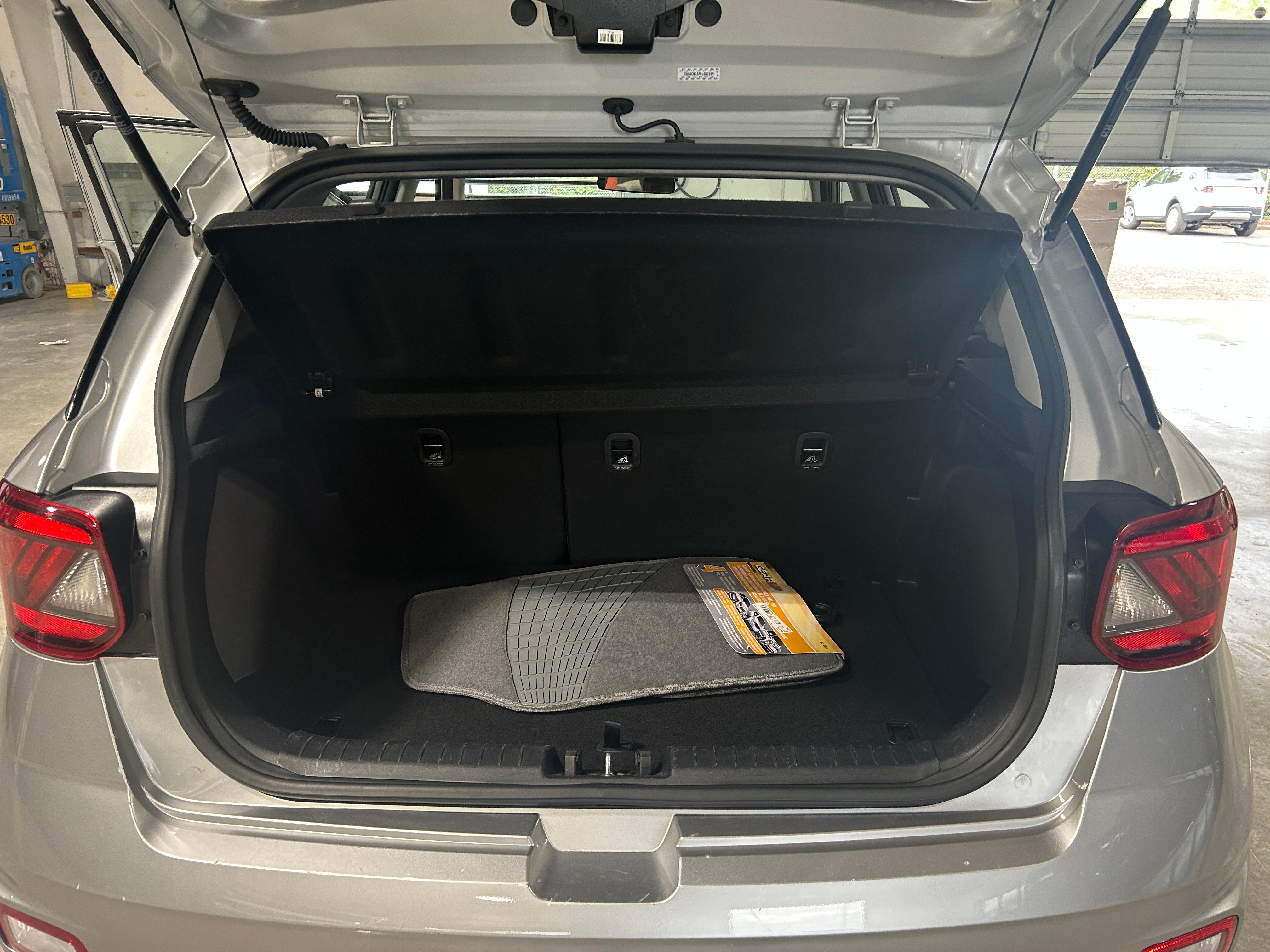 2023 Hyundai Venue SEL 7