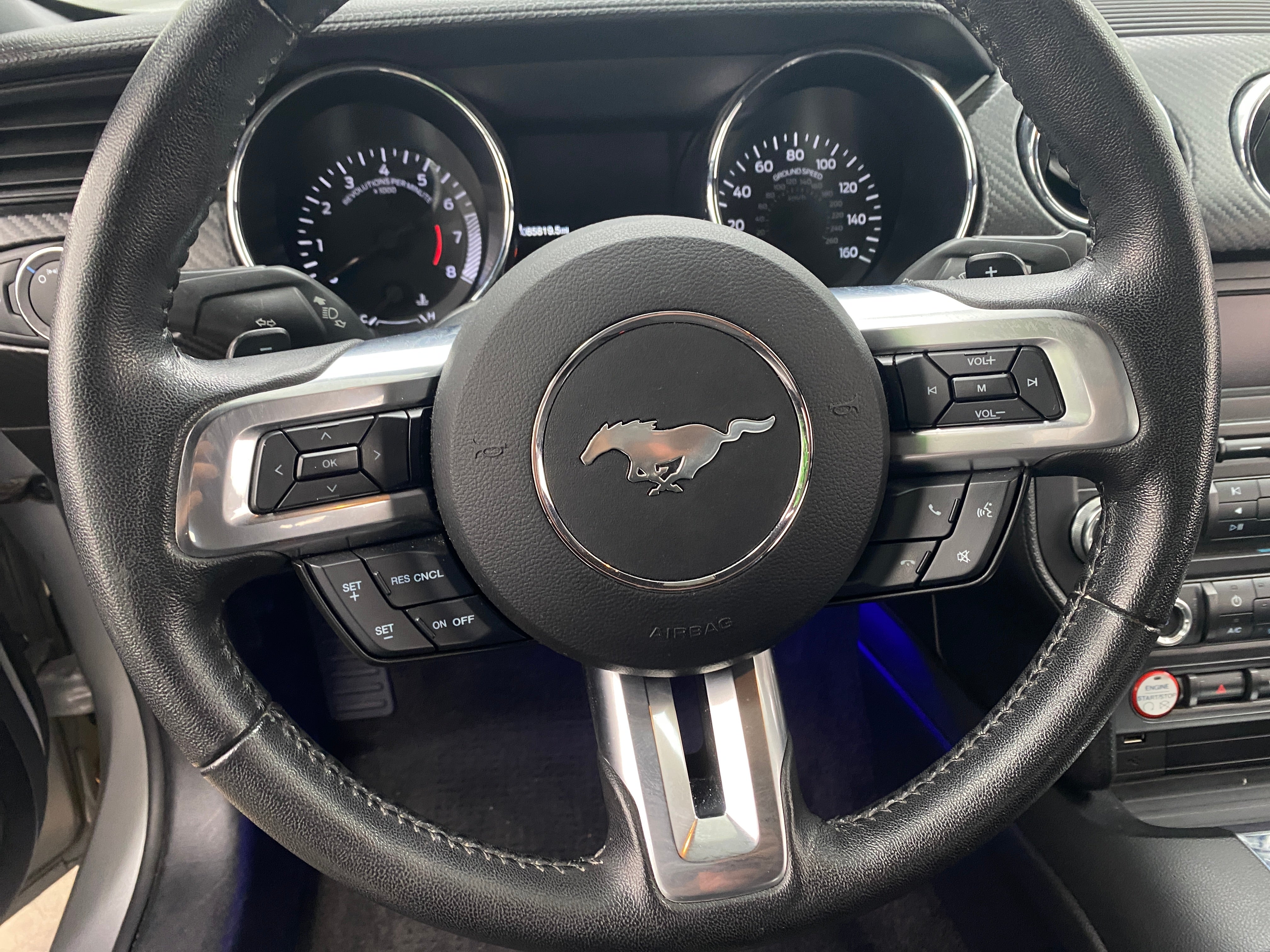 2017 Ford Mustang V6 5