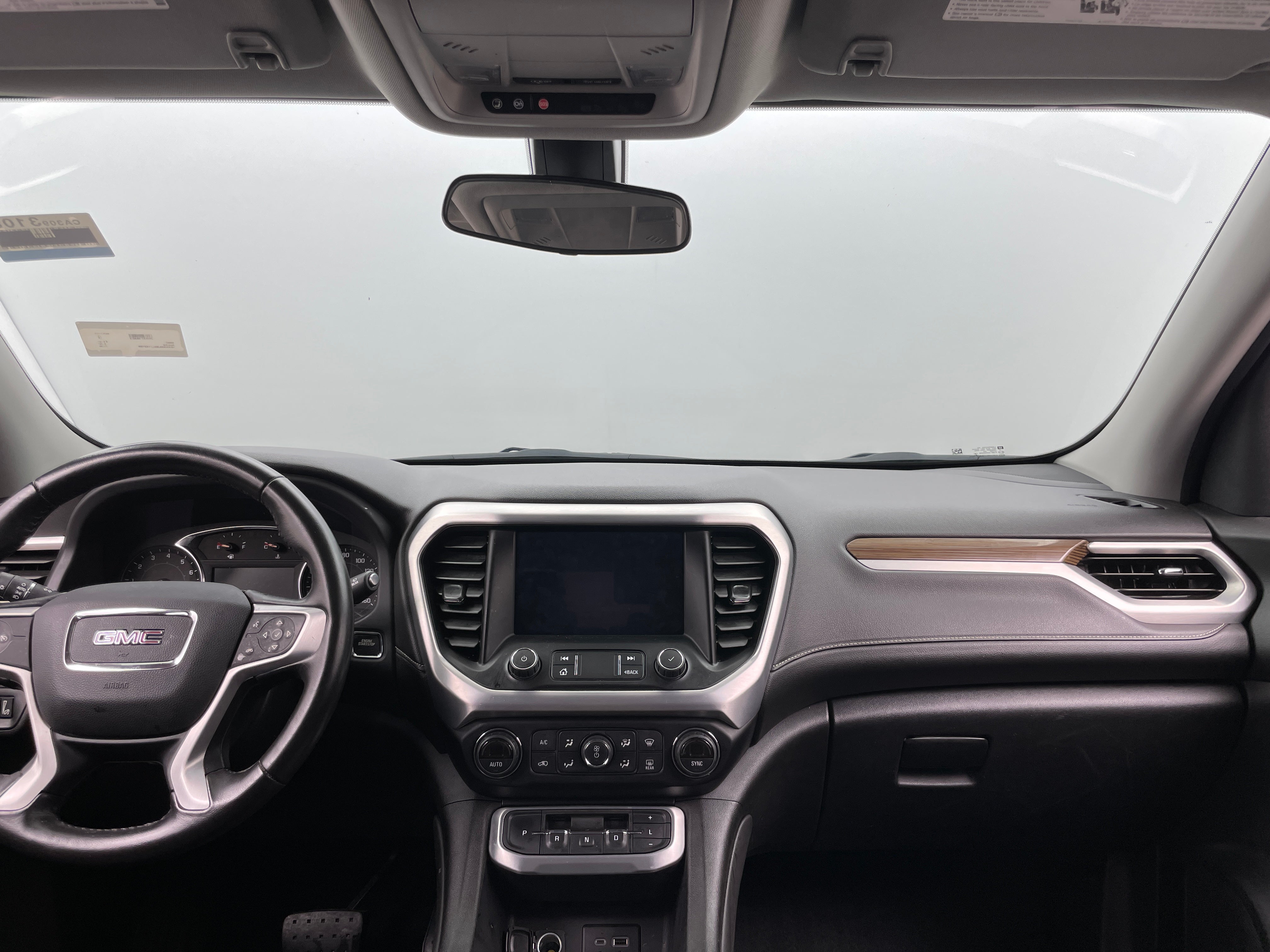 2020 GMC Acadia SLE 3
