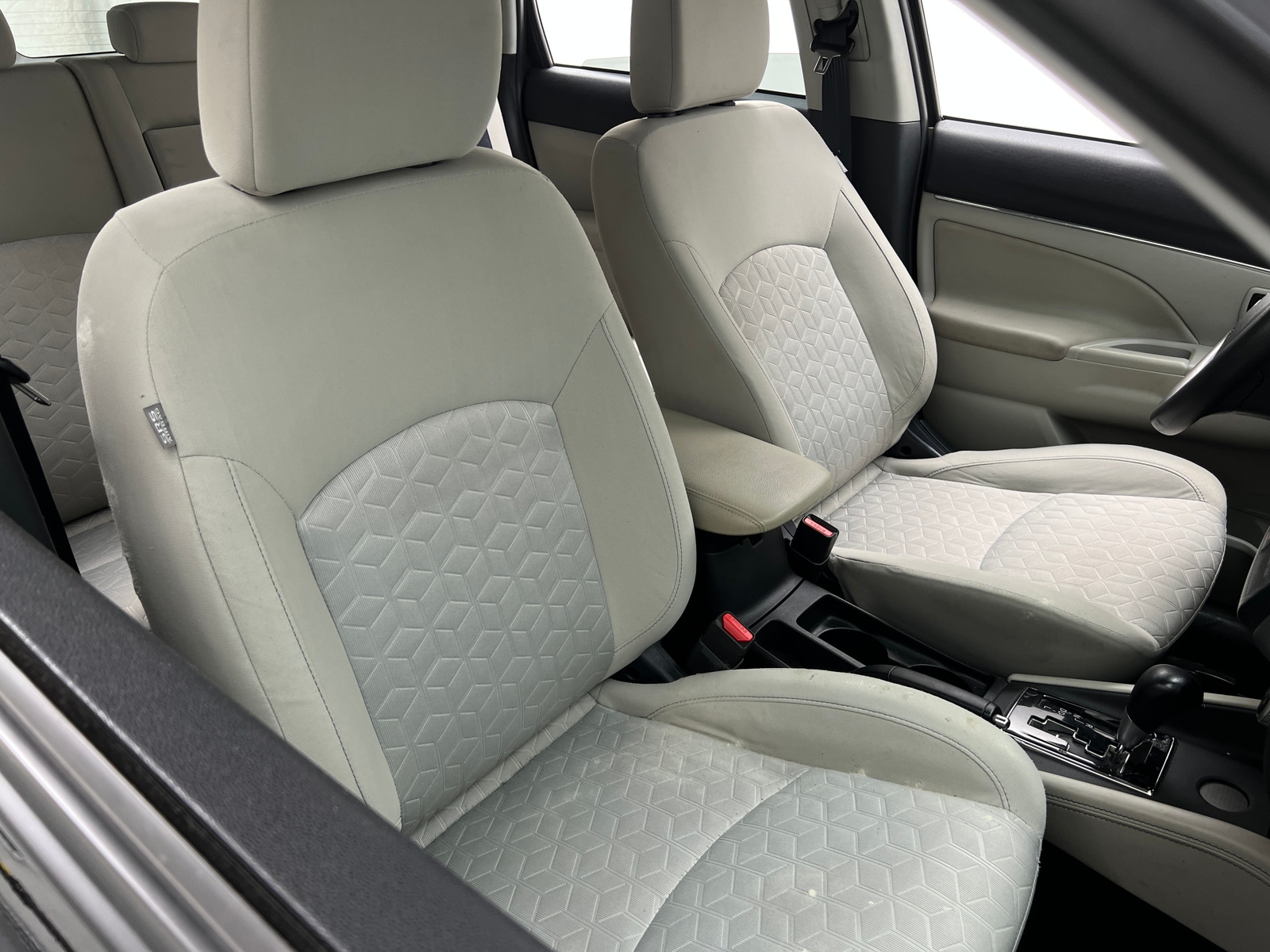 Thumbnail: 2021 Mitsubishi Outlander Sport - 2