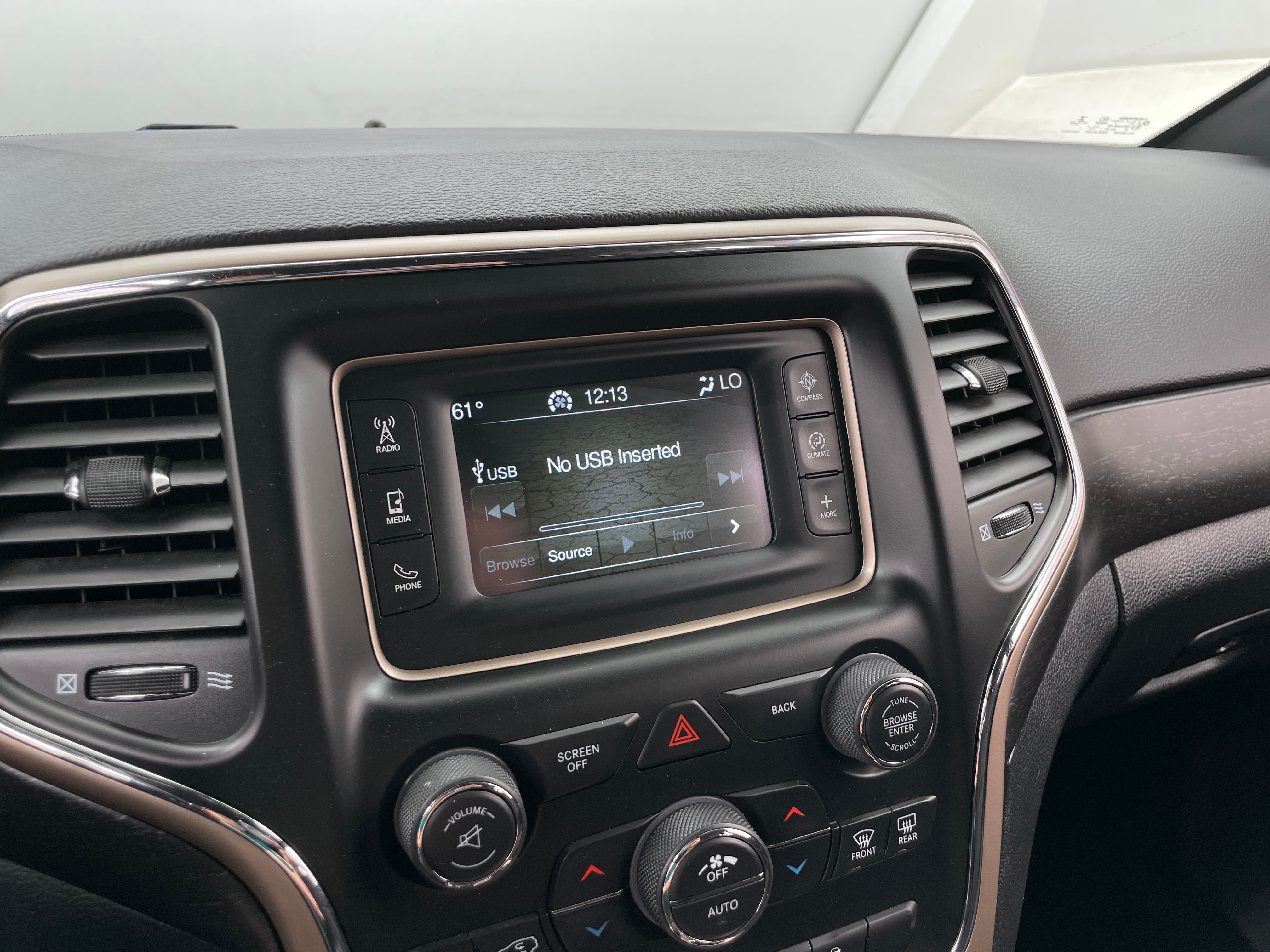 2017 Jeep Grand Cherokee Laredo 4