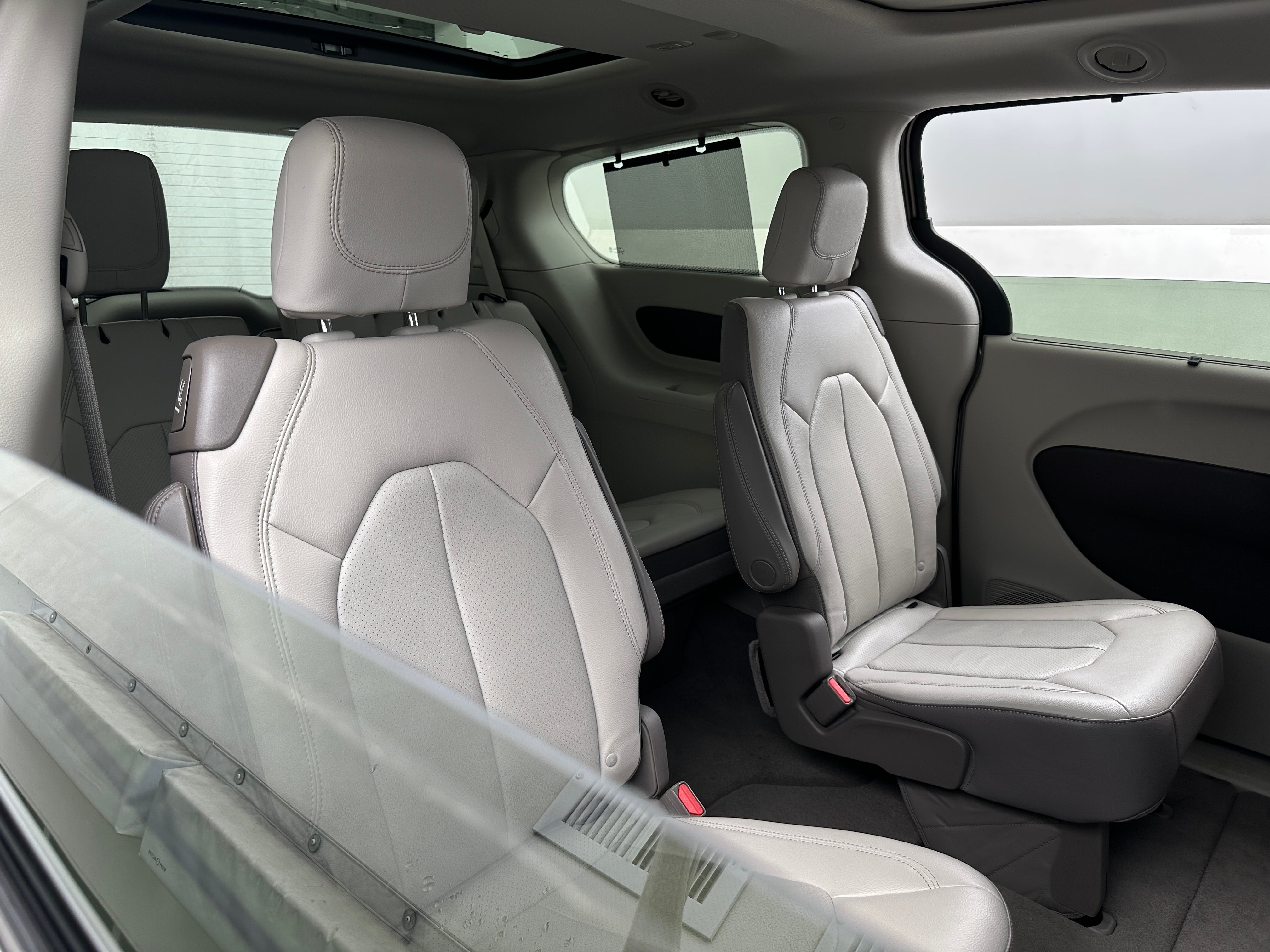 2018 Chrysler Pacifica  5