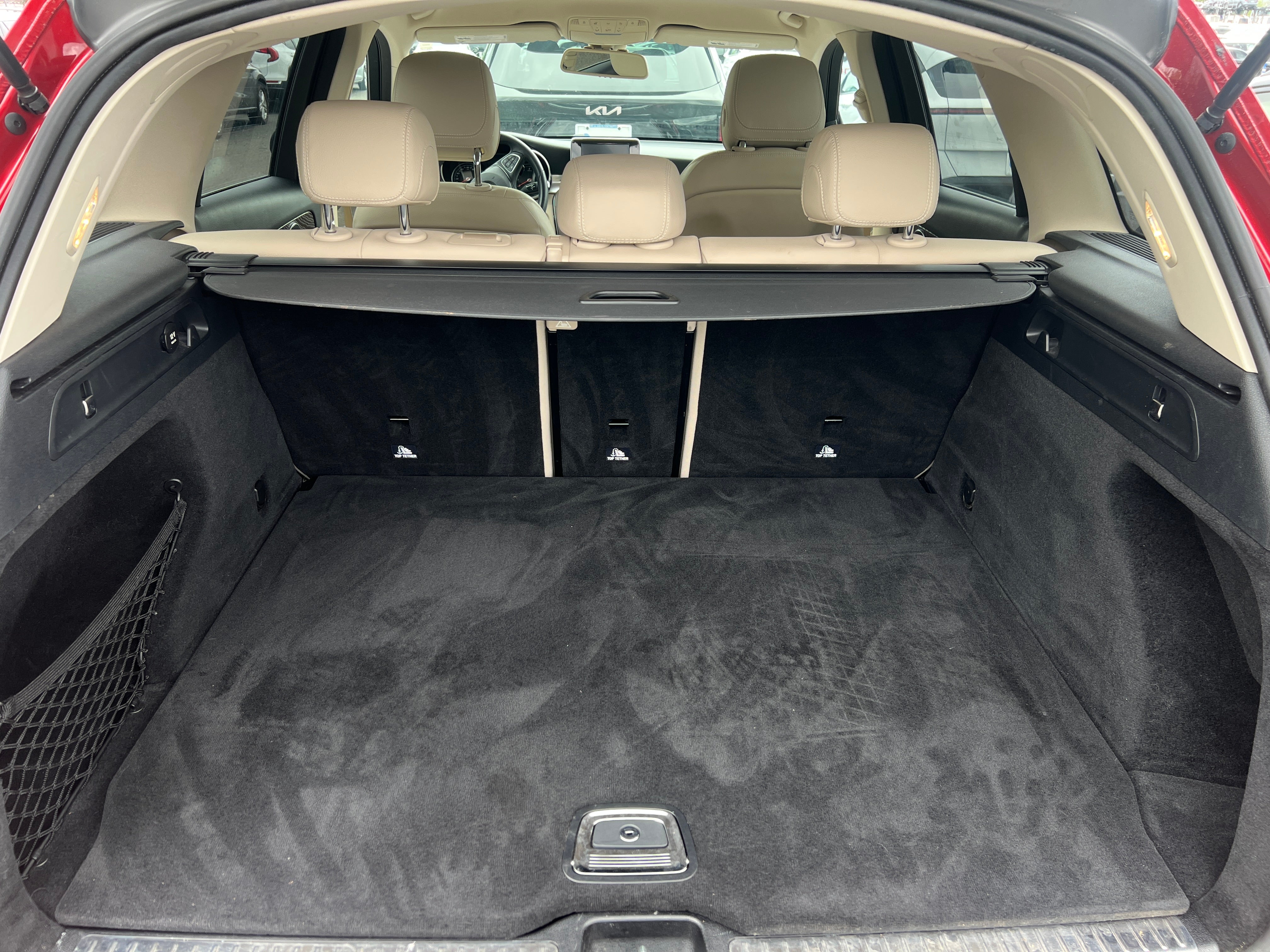 2018 Mercedes-Benz GLC 300 7