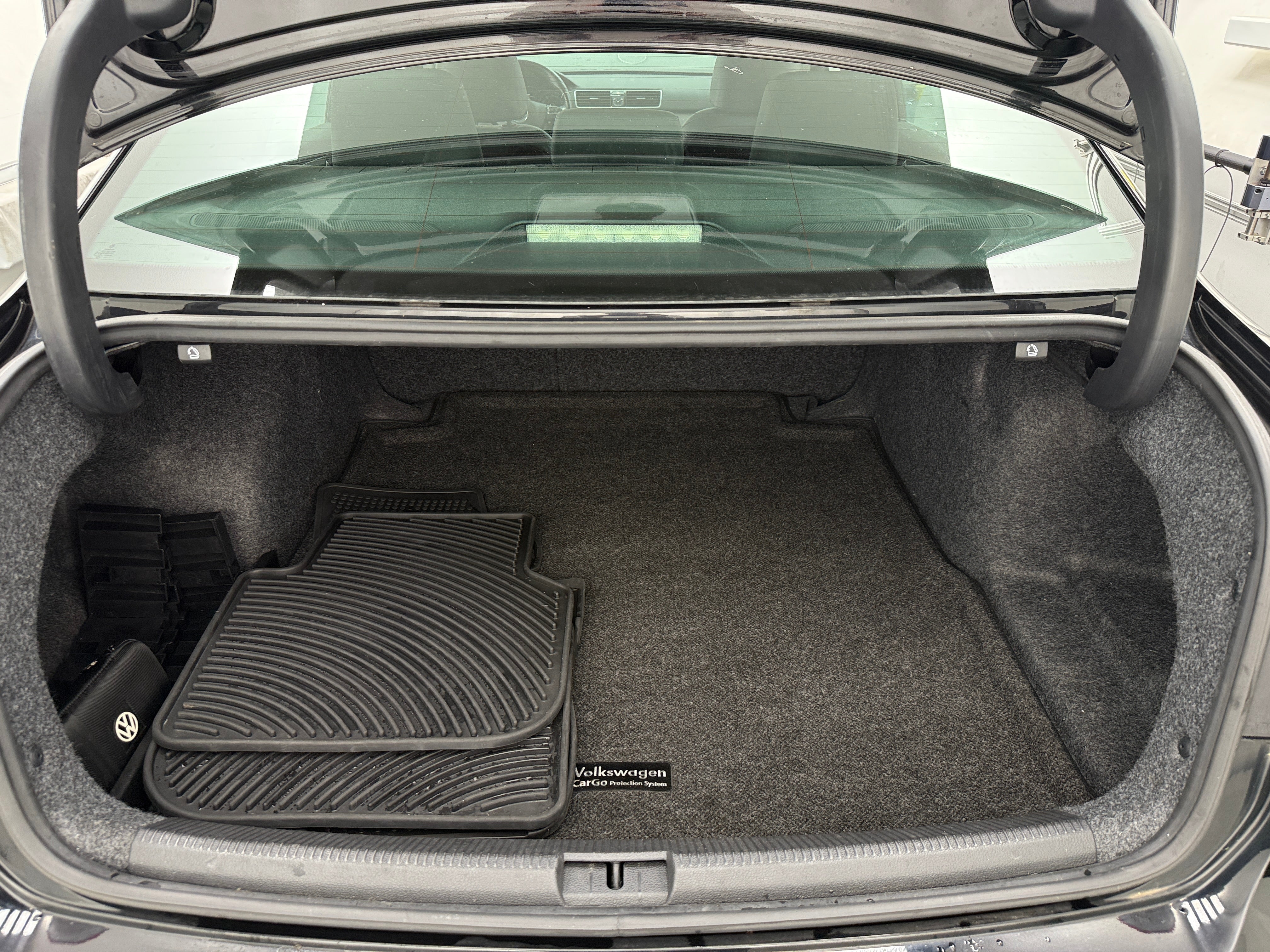 2014 Volkswagen Passat SE 6
