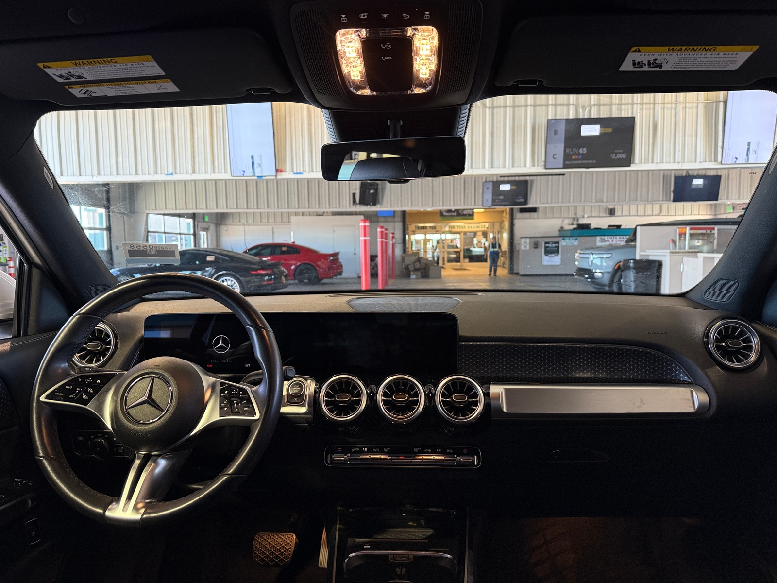 Thumbnail: 2024 Mercedes-Benz GLB - 2
