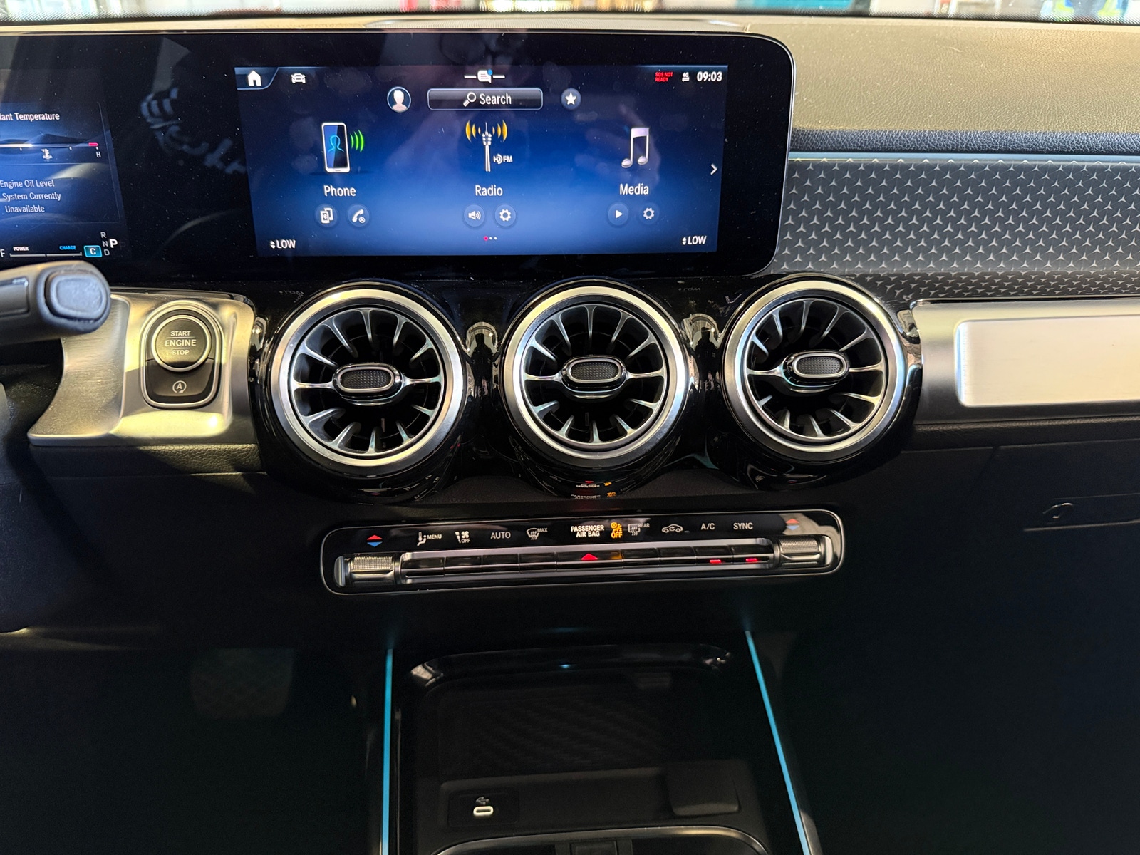 Thumbnail: 2024 Mercedes-Benz GLB - 3