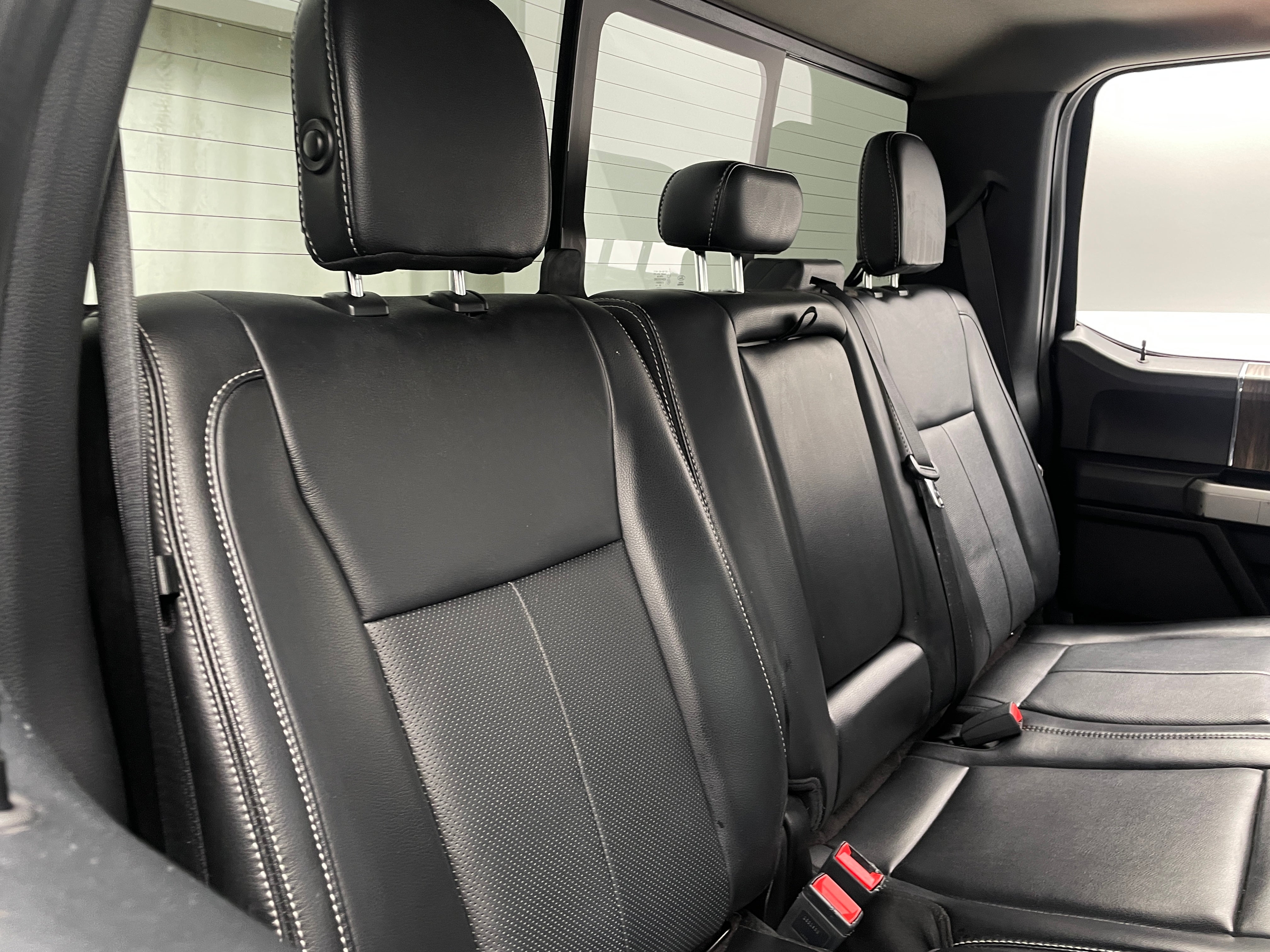 2019 Ford Econoline E-150 5