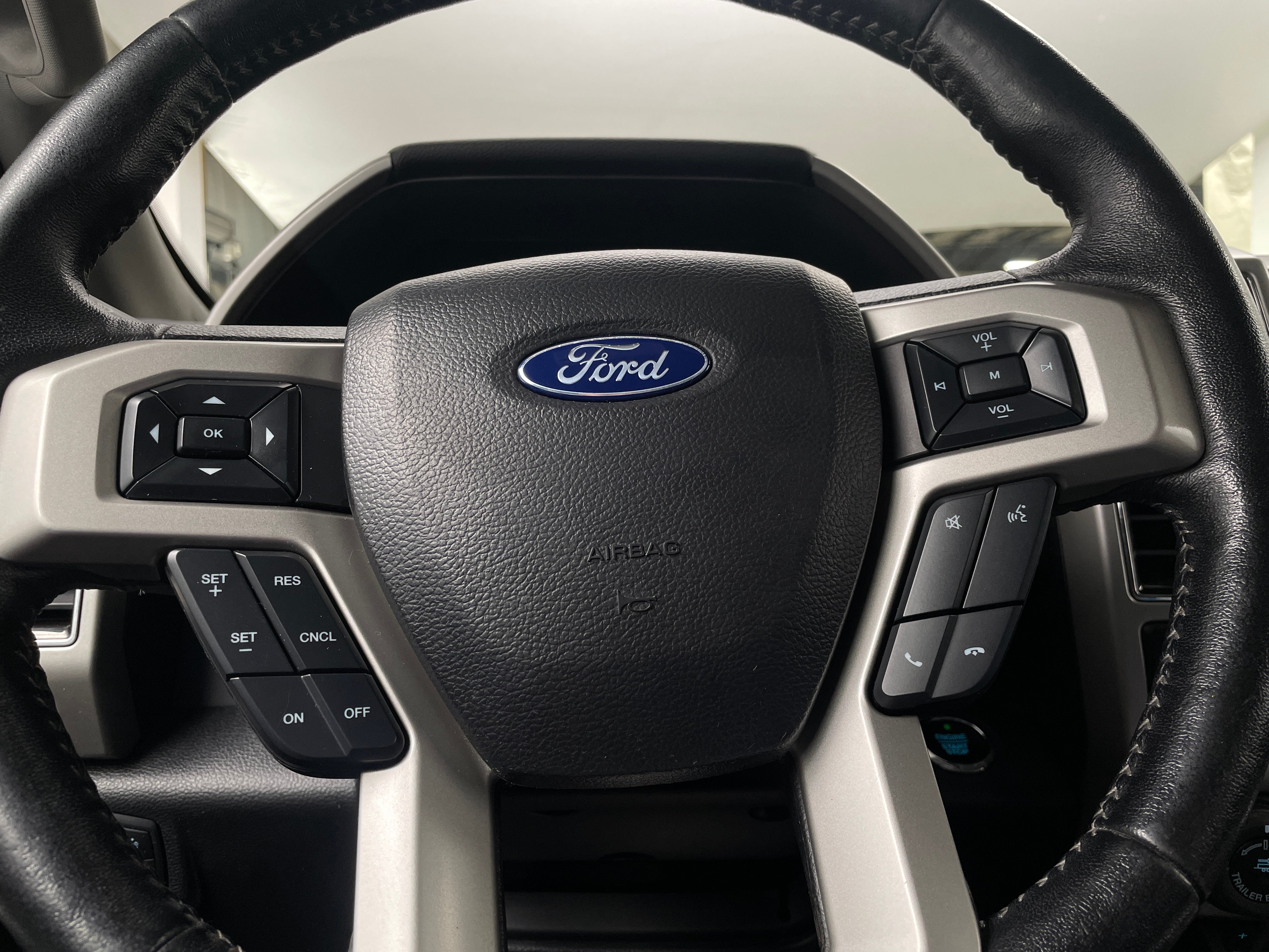 2019 Ford Econoline E-150 4
