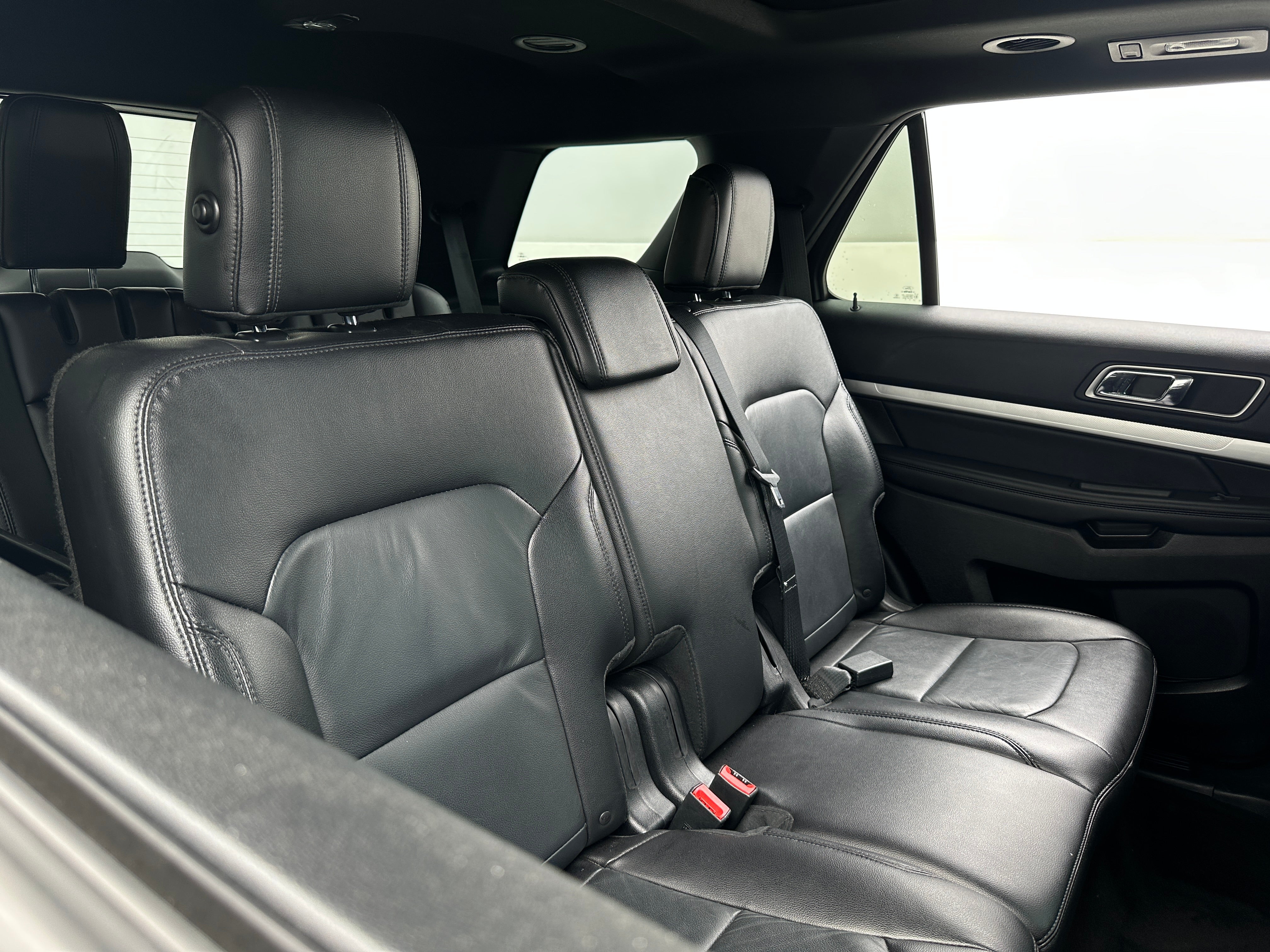 2017 Ford Explorer XLT 6