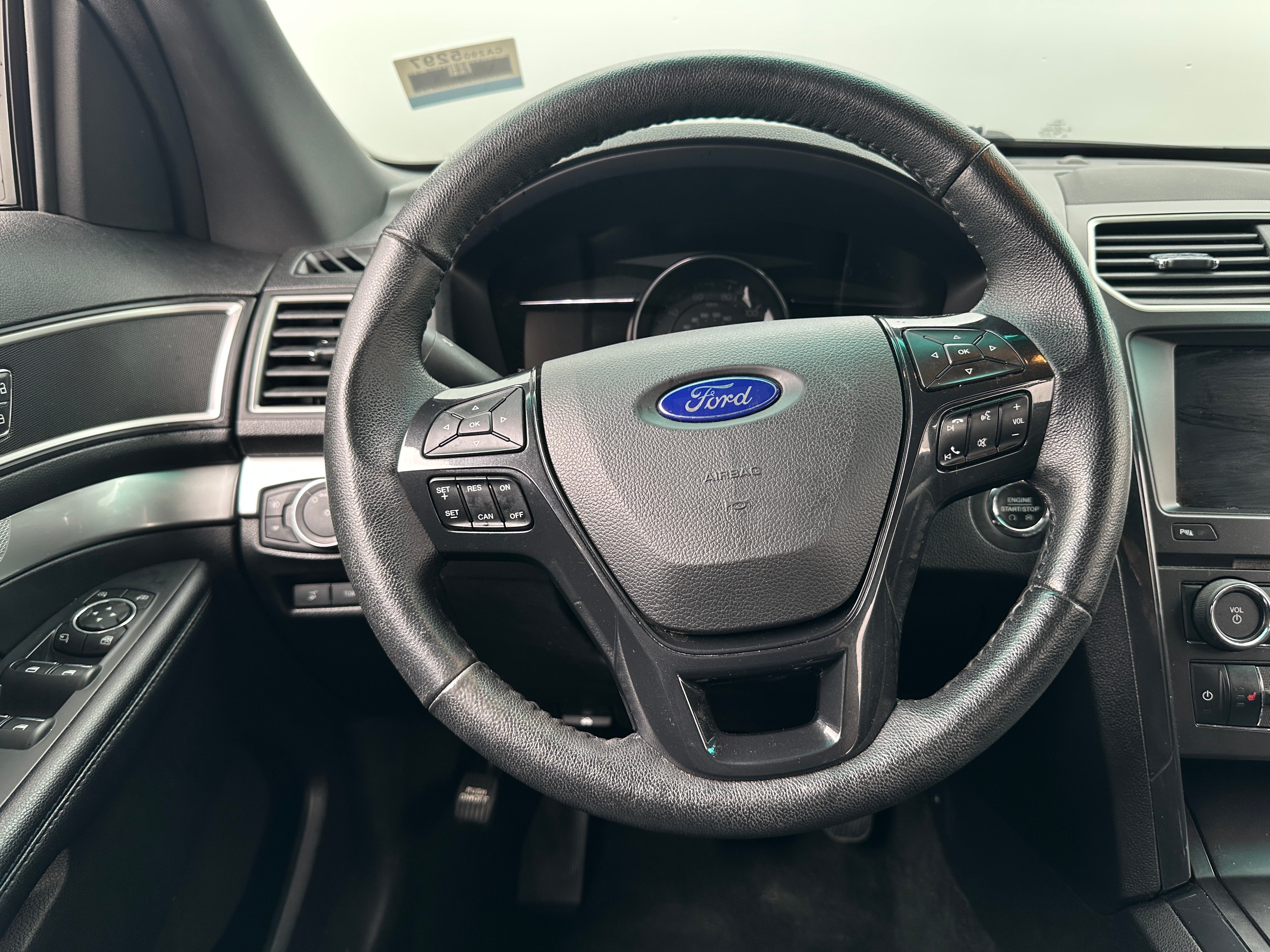 2017 Ford Explorer XLT 5