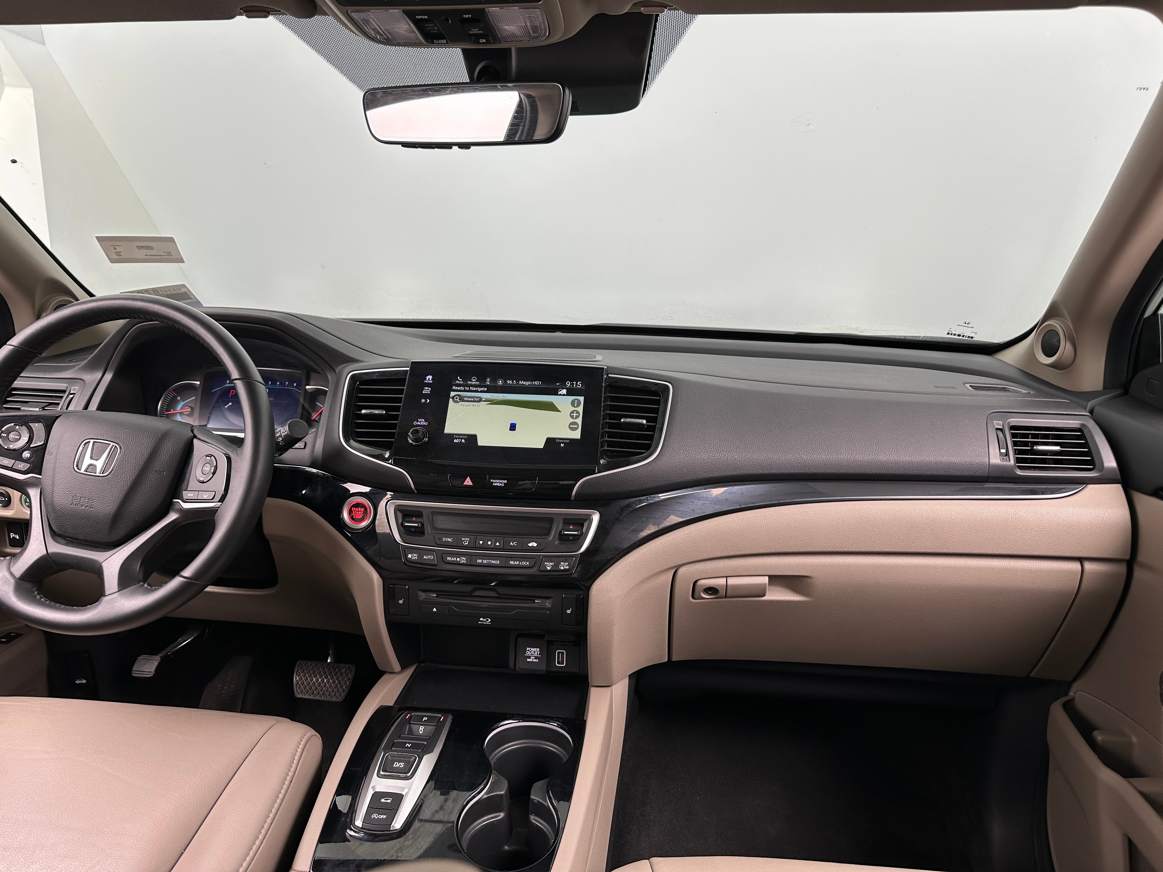2022 Honda Pilot Touring 2
