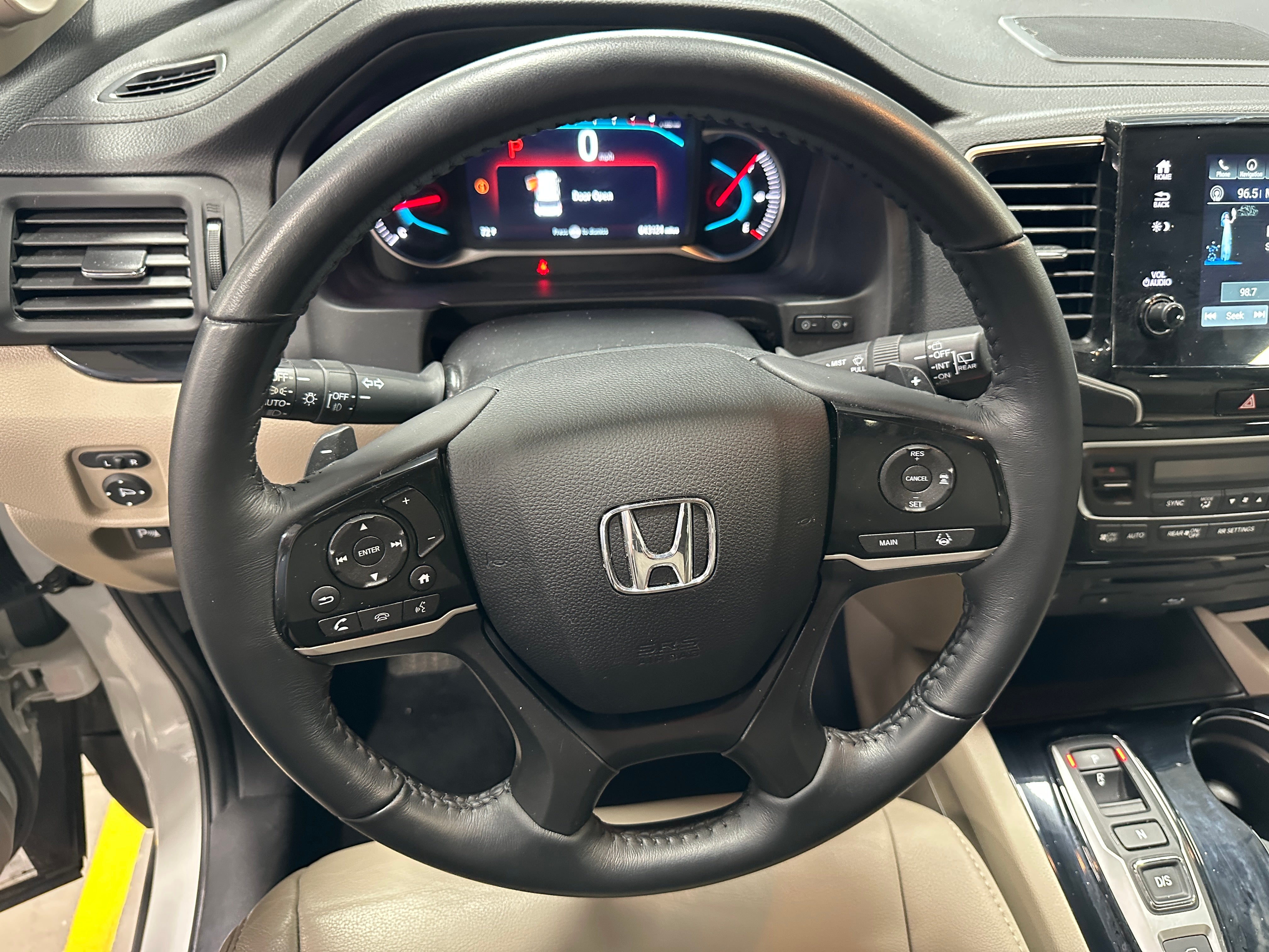 2022 Honda Pilot Touring 4