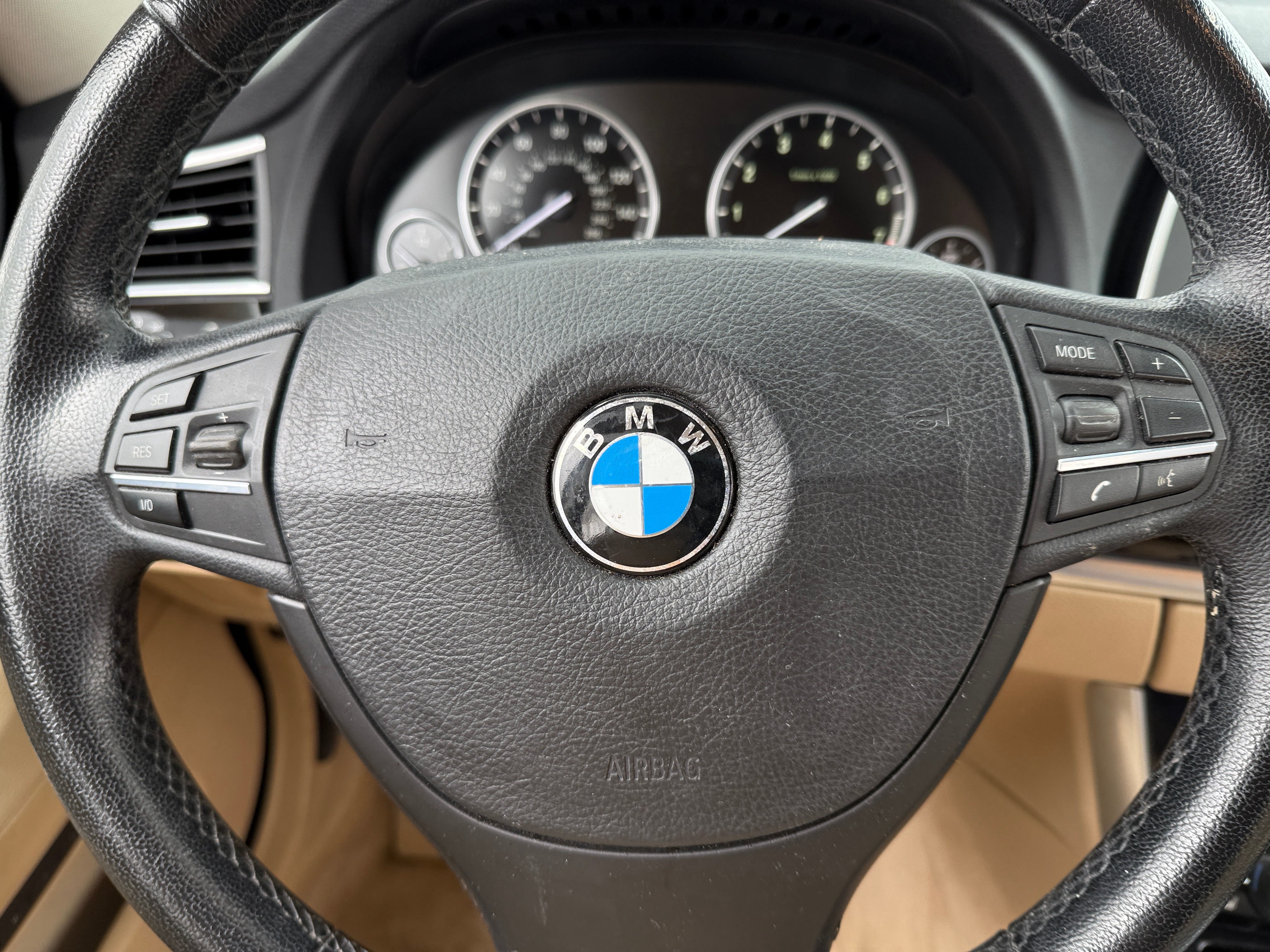 2011 BMW 5 Series M550i xDrive 4