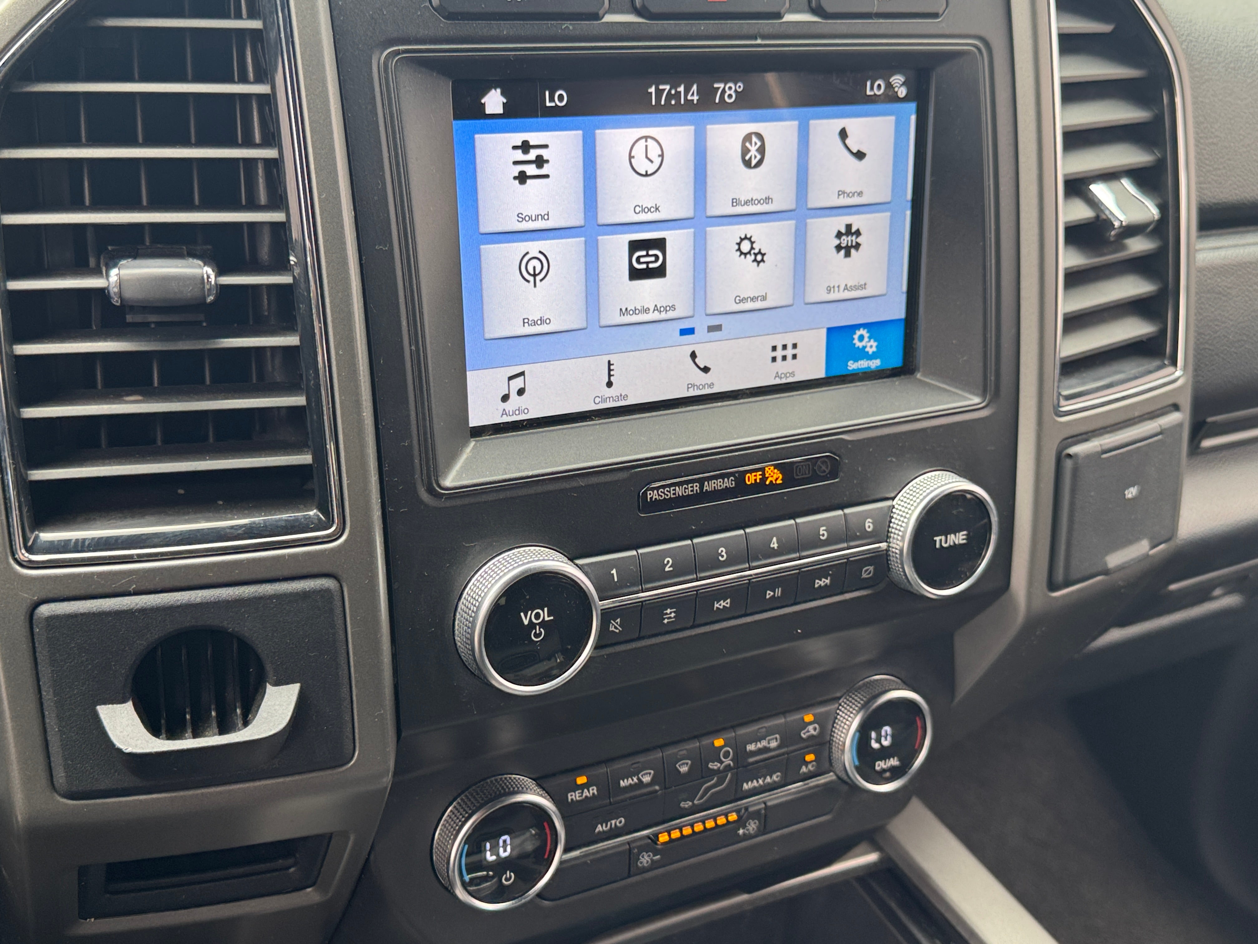 2019 Ford Expedition XLT 4