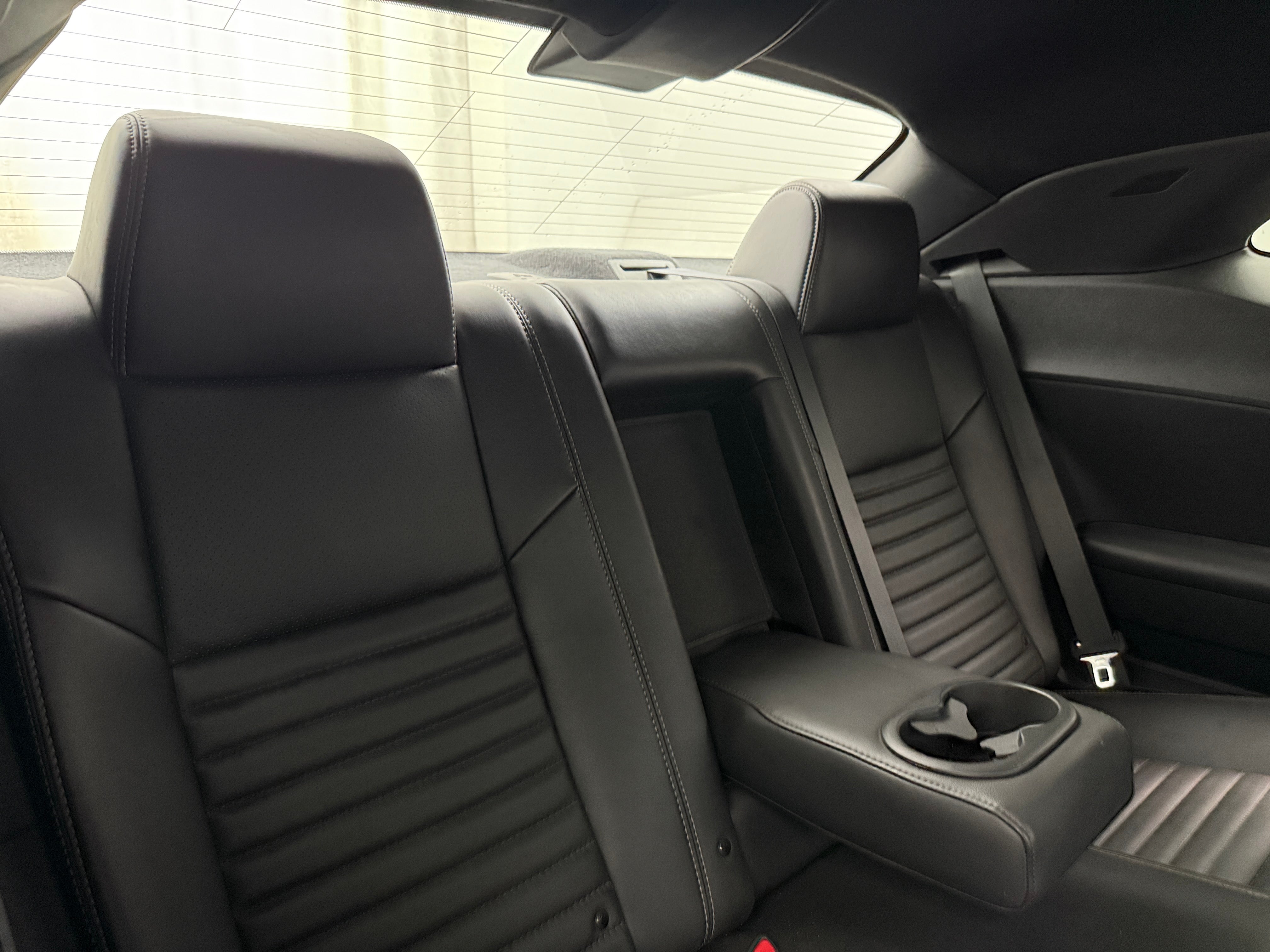 2014 Dodge Challenger R/T 6