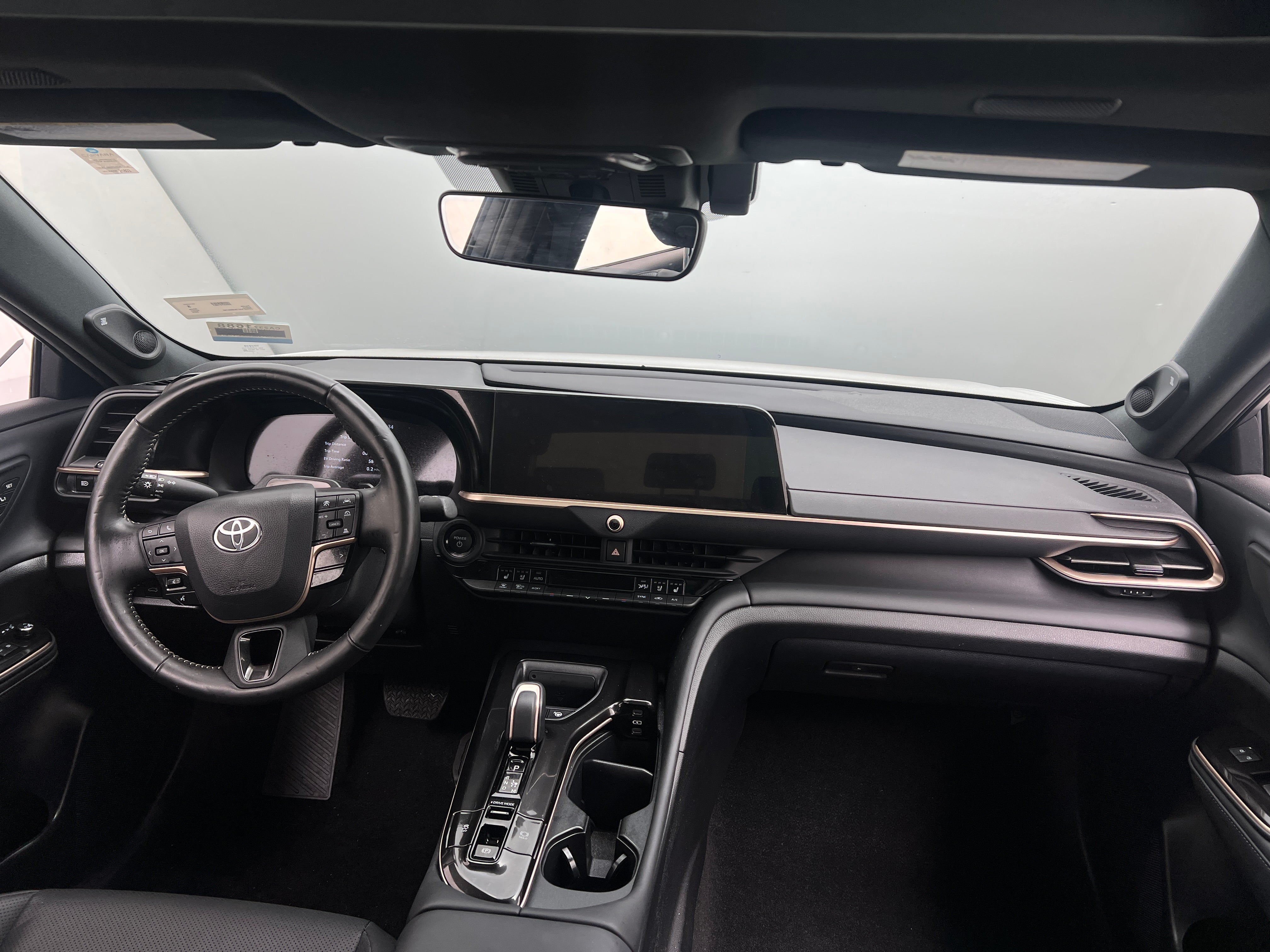 2024 Toyota Crown Platinum 2