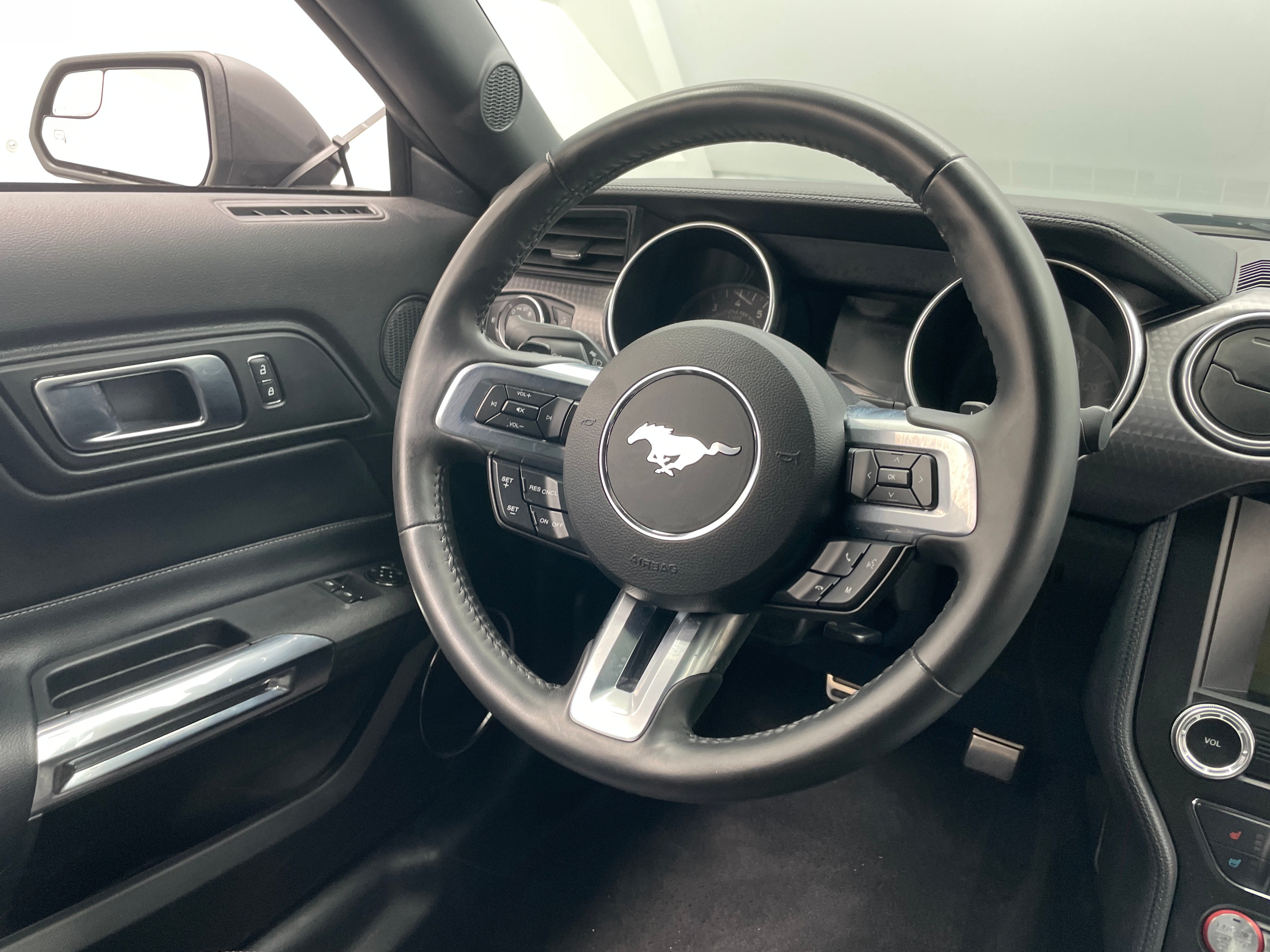 2020 Ford Mustang GT Premium 3