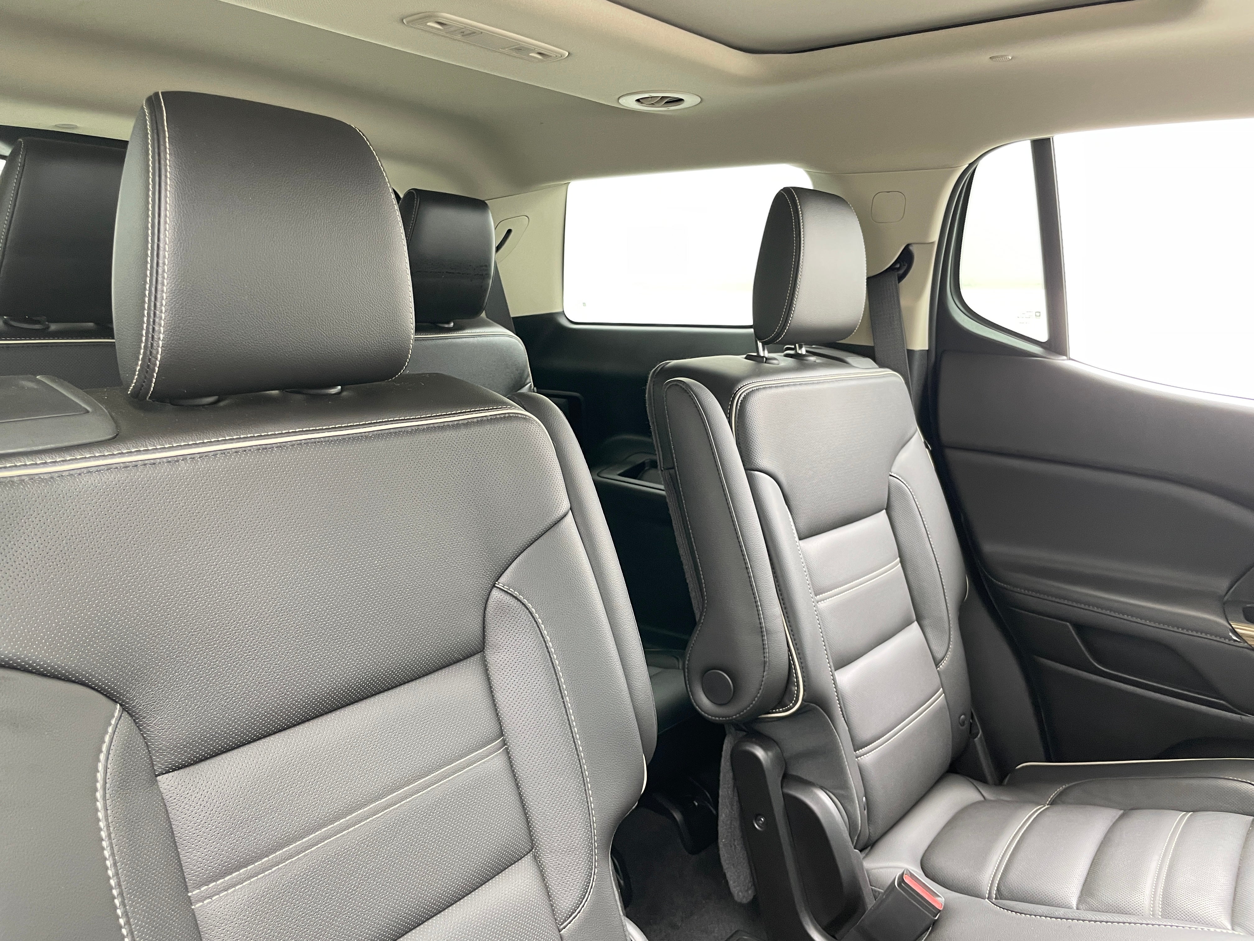 2019 GMC Acadia Denali 5