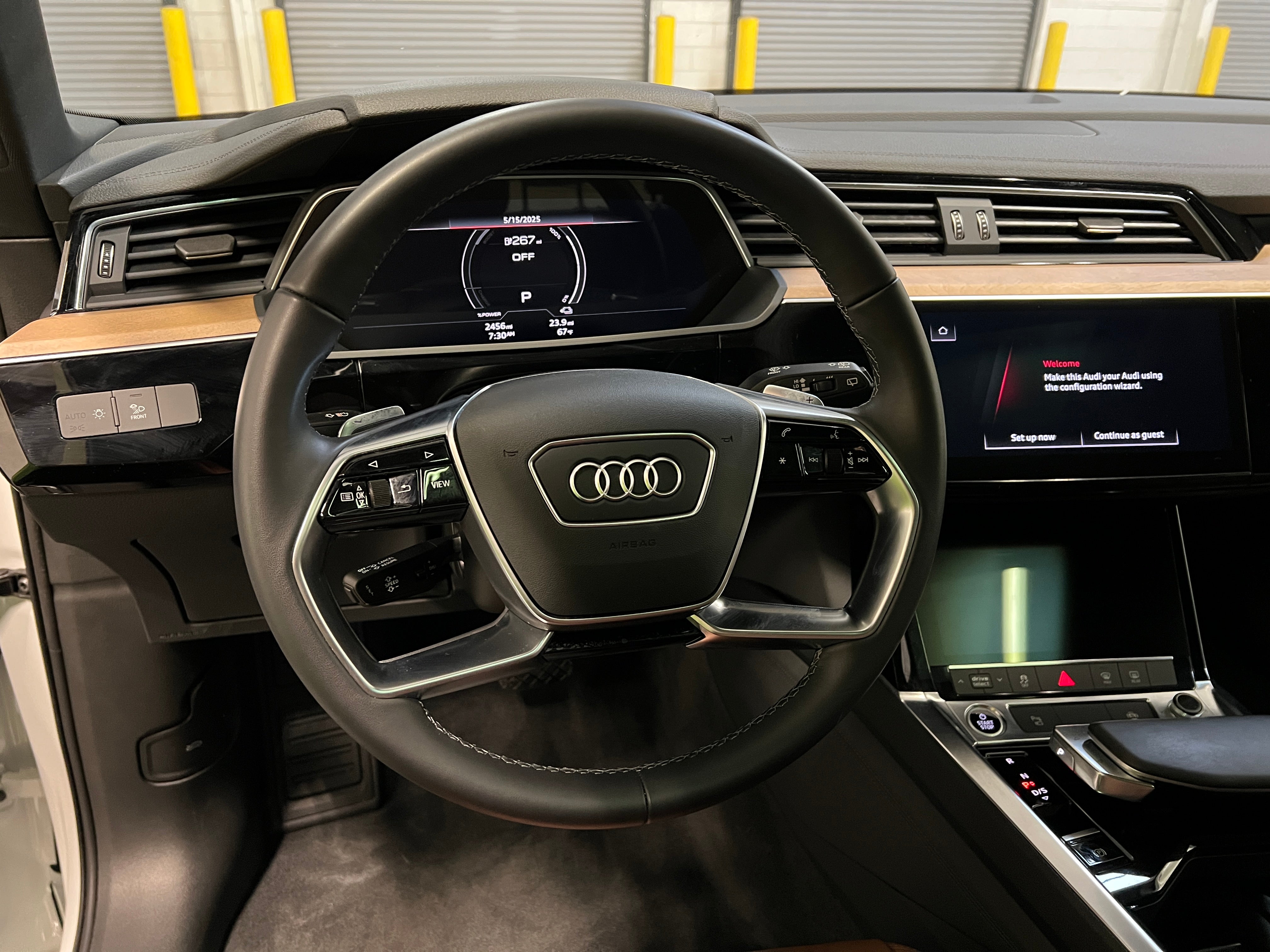 2024 Audi Q8 e-tron Premium 4