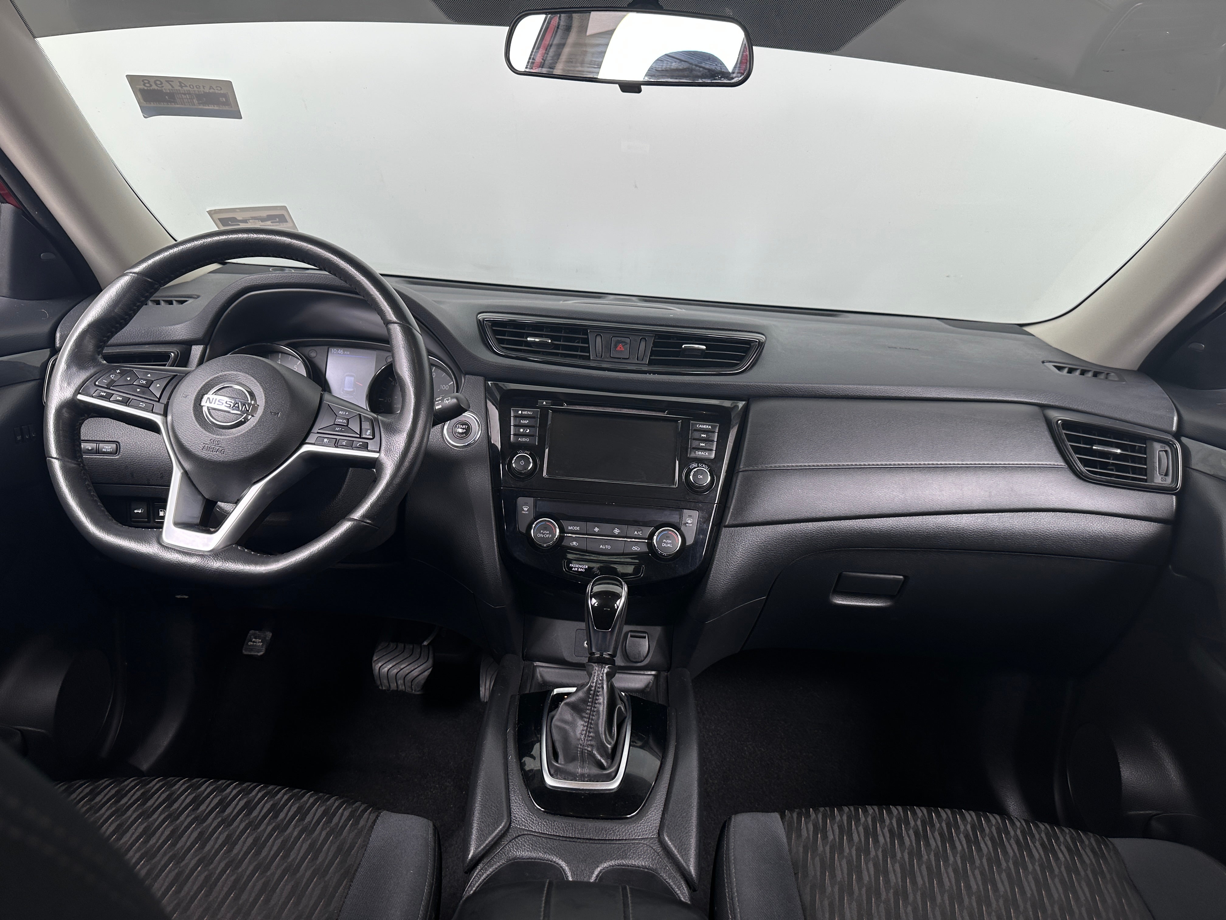 2018 Nissan Rogue SV 3
