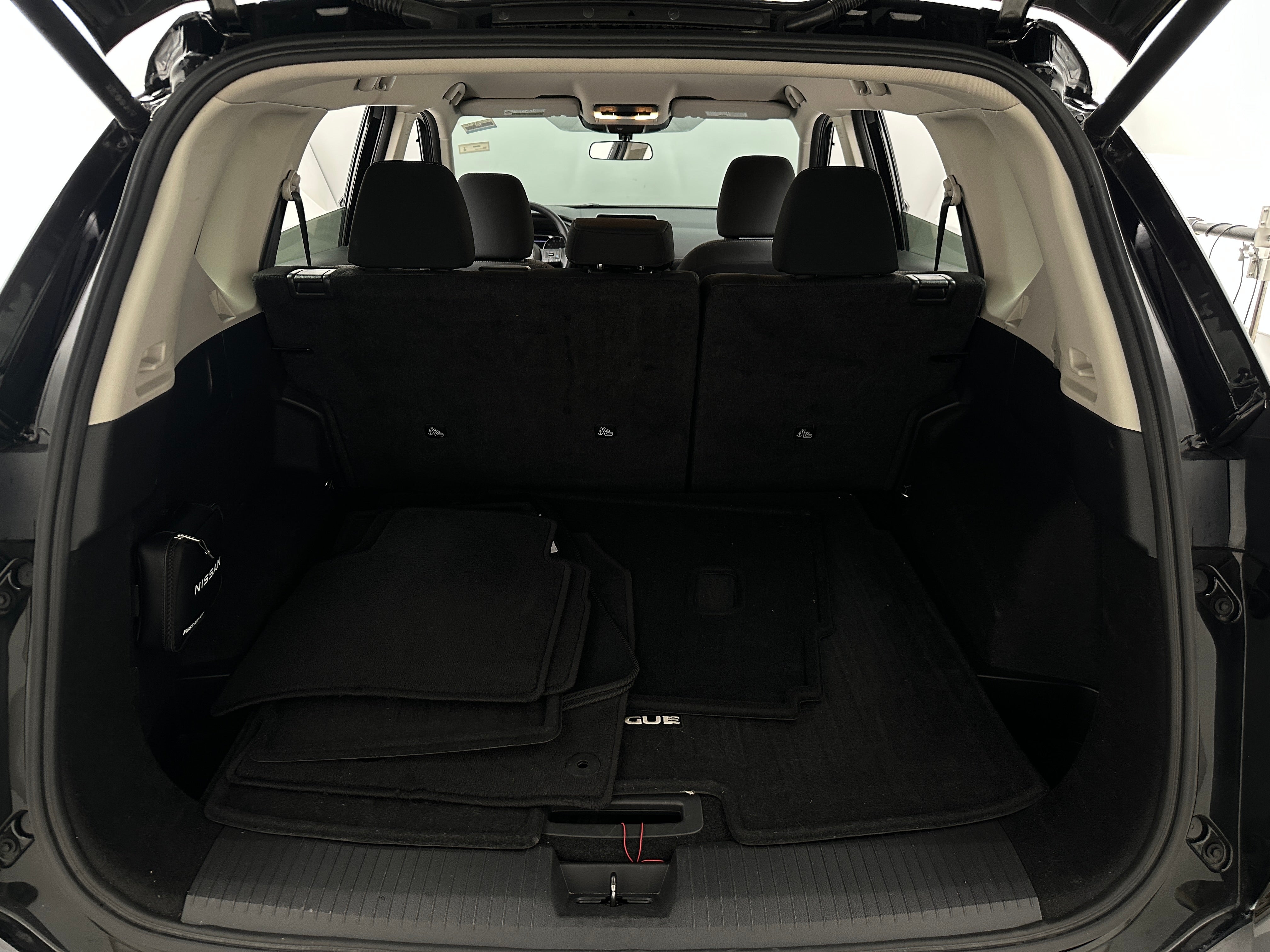 2024 Nissan Rogue SV 7