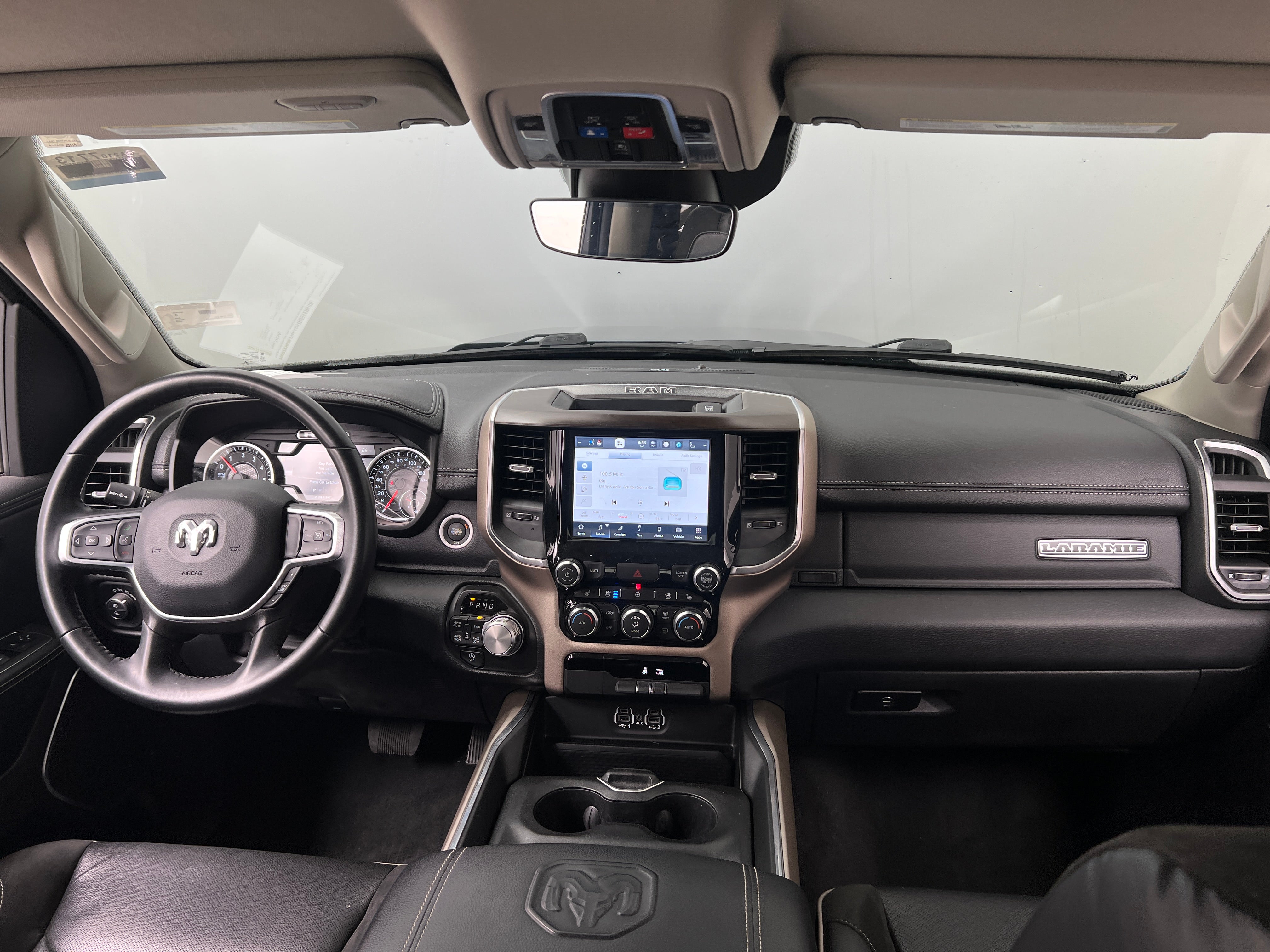 2022 RAM 1500 Laramie 2