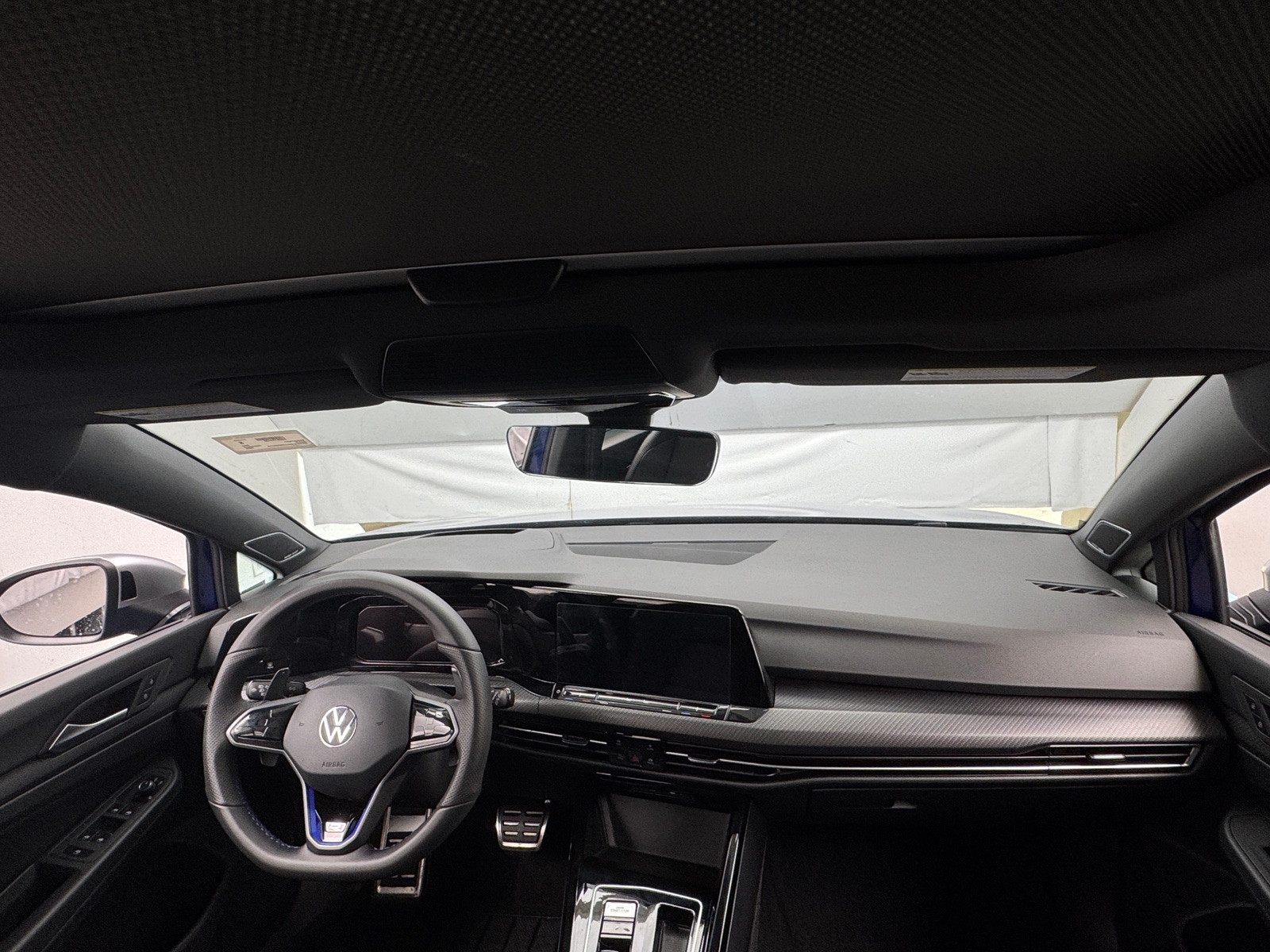 Thumbnail: 2024 Volkswagen Golf - 2