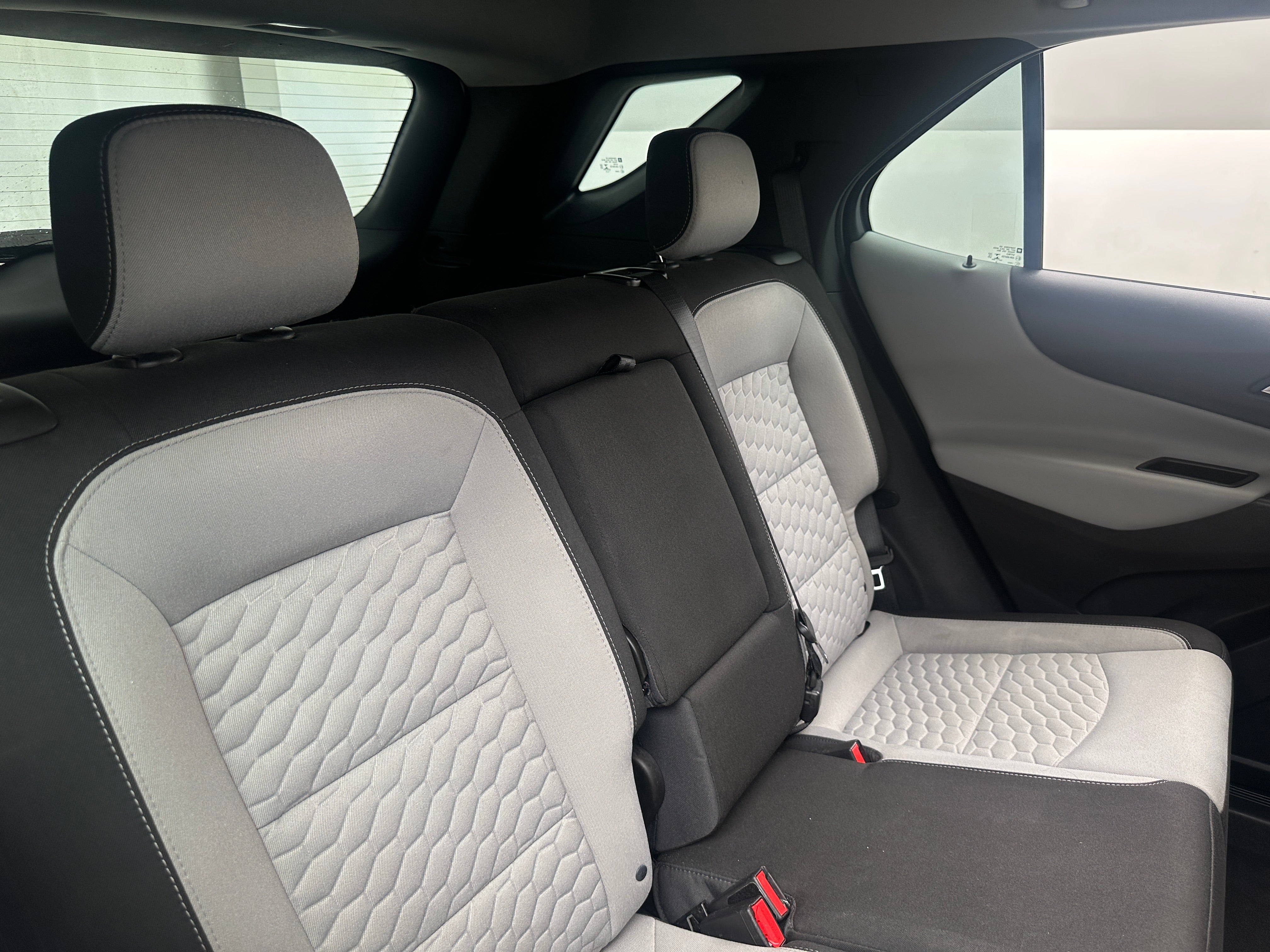 2019 Chevrolet Equinox LS 6