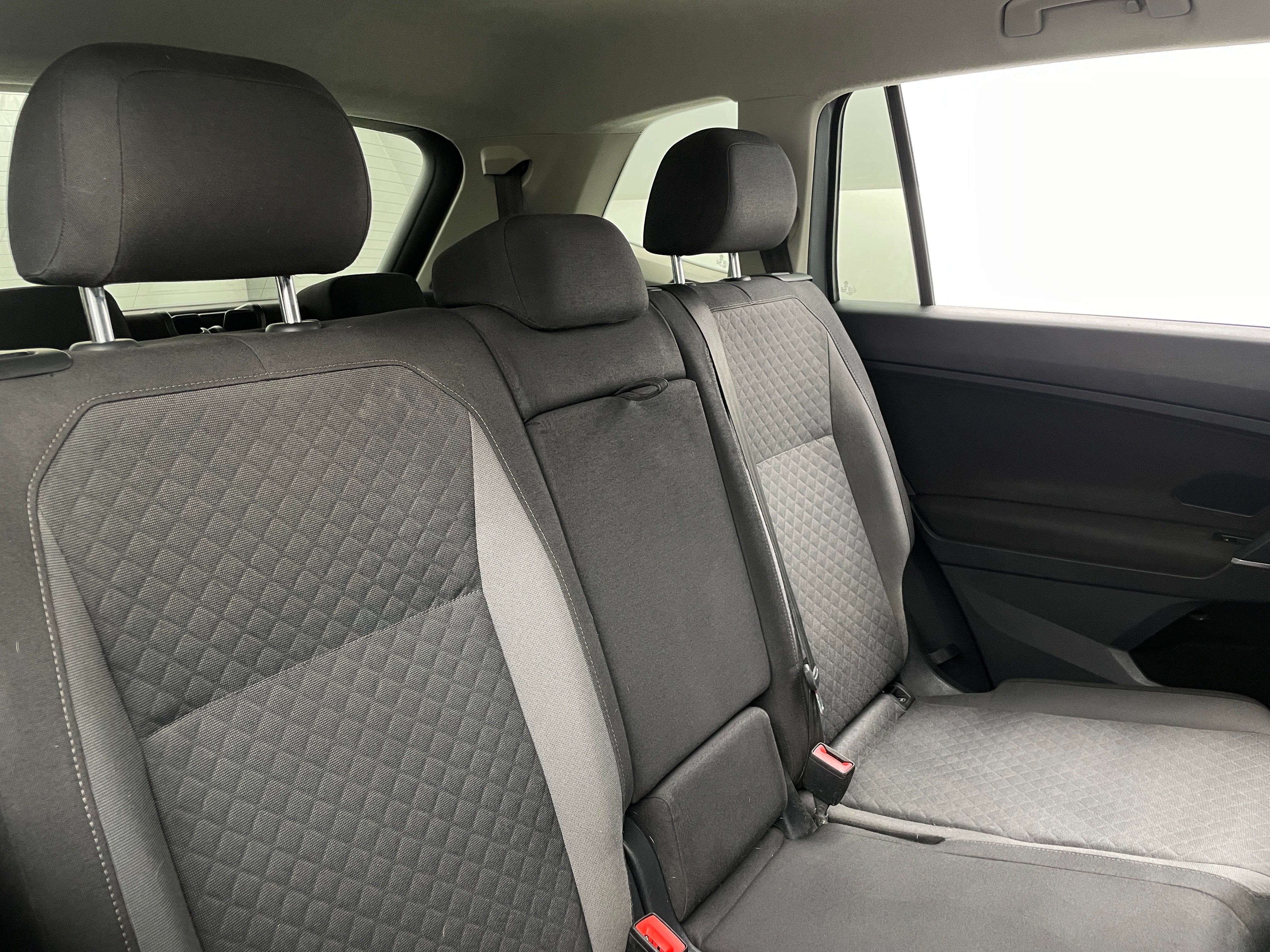 2020 Volkswagen Tiguan S 6