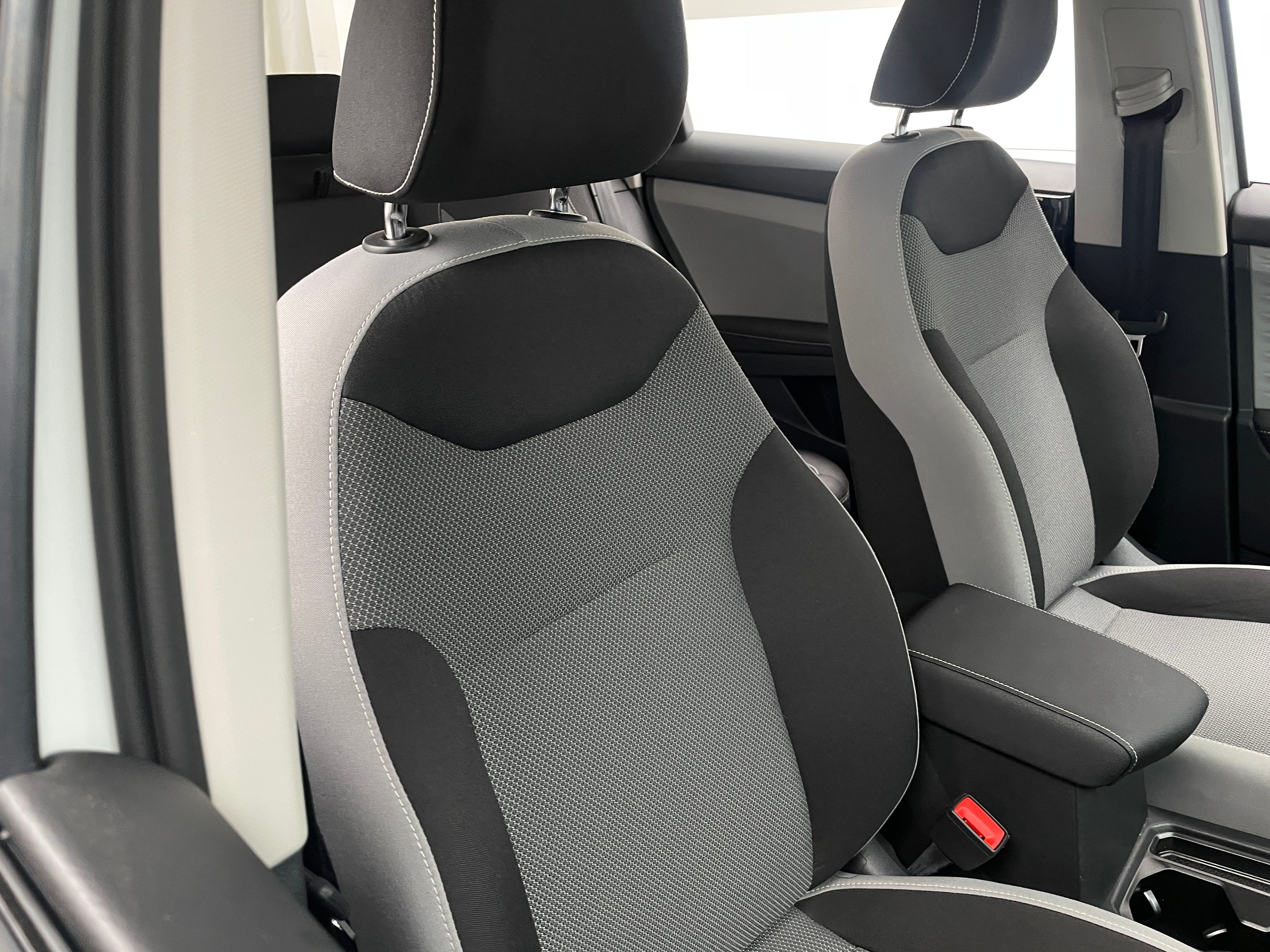 2024 Volkswagen Taos S 2