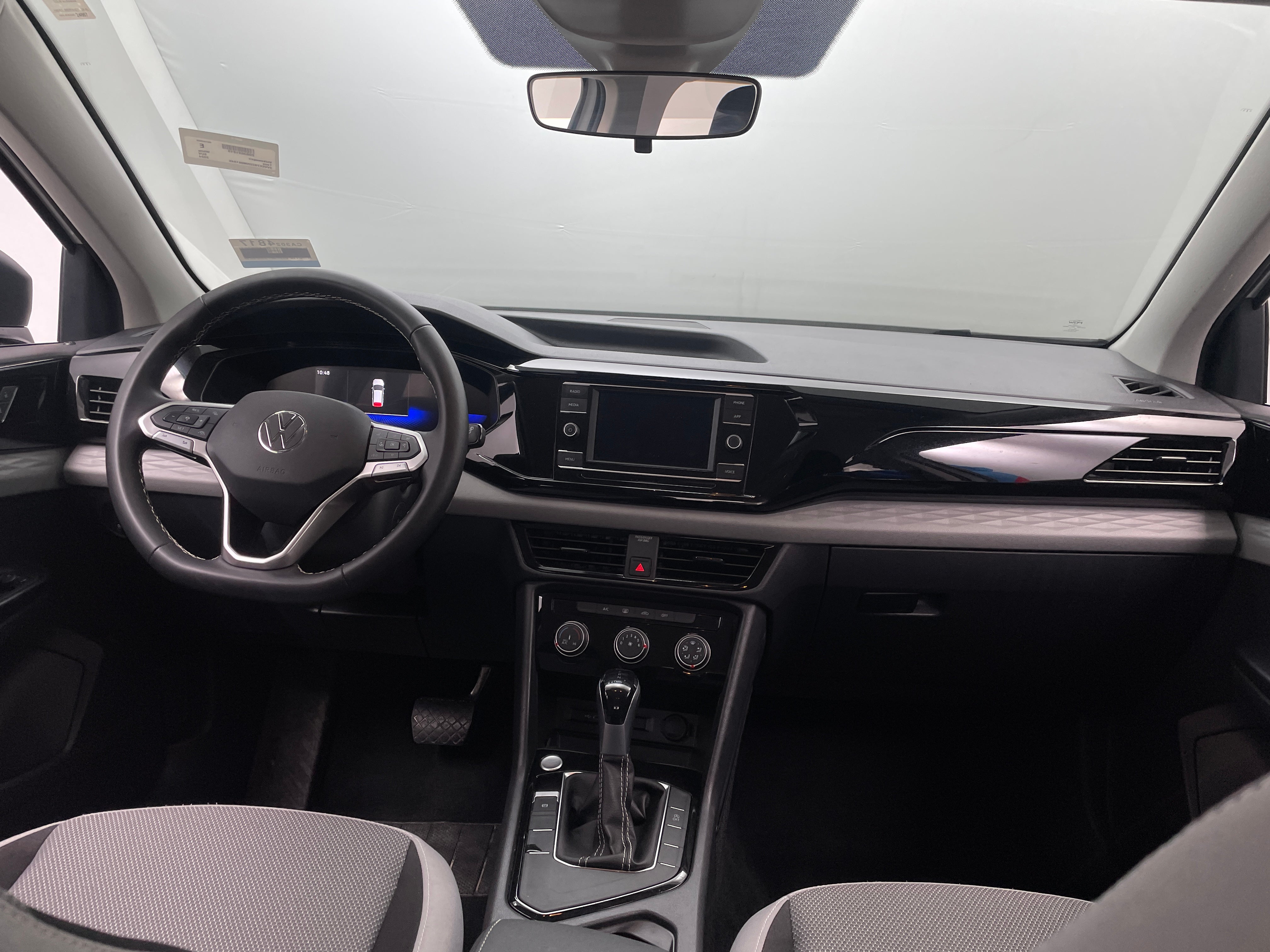 2024 Volkswagen Taos S 3