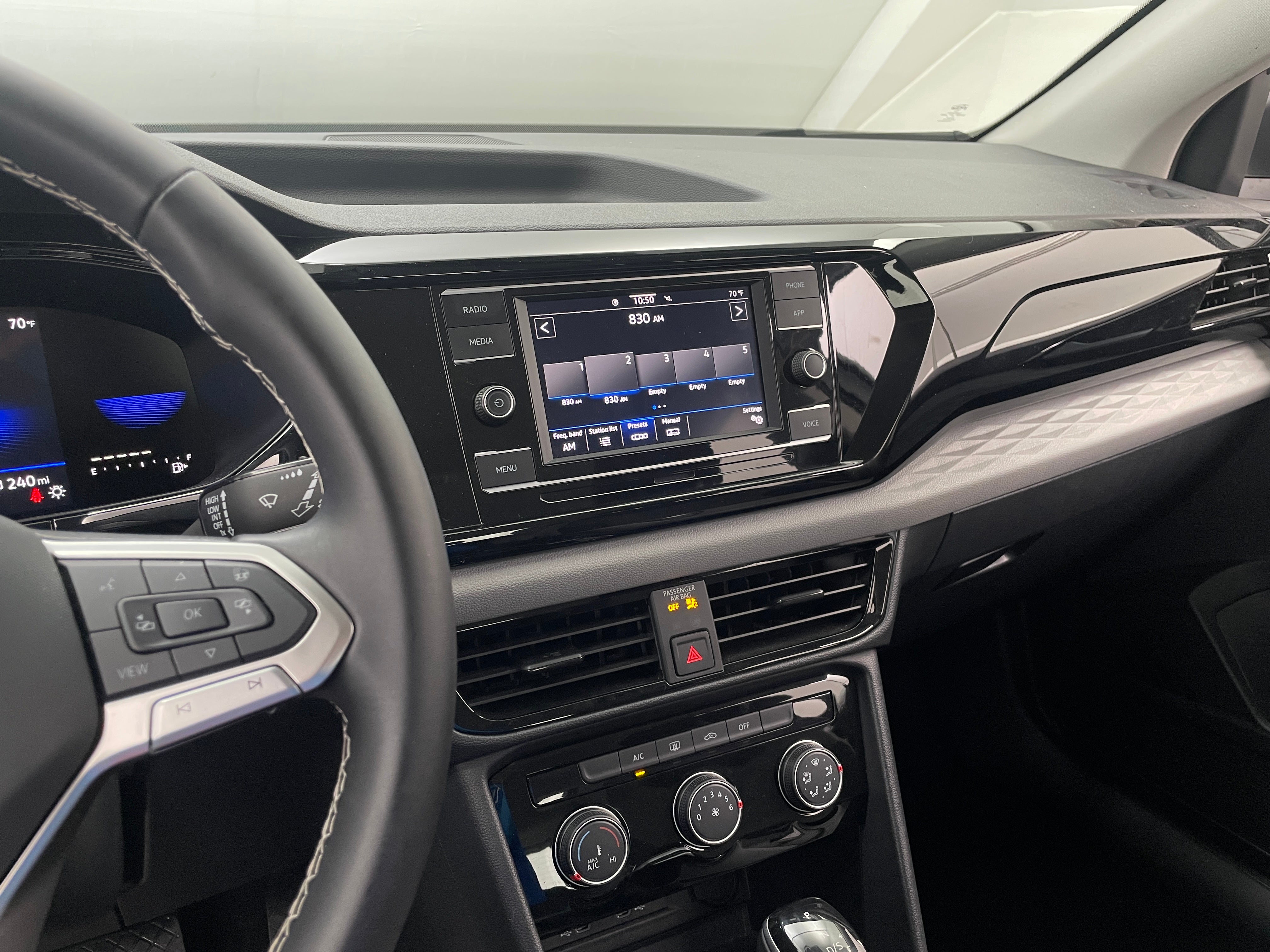 2024 Volkswagen Taos S 4
