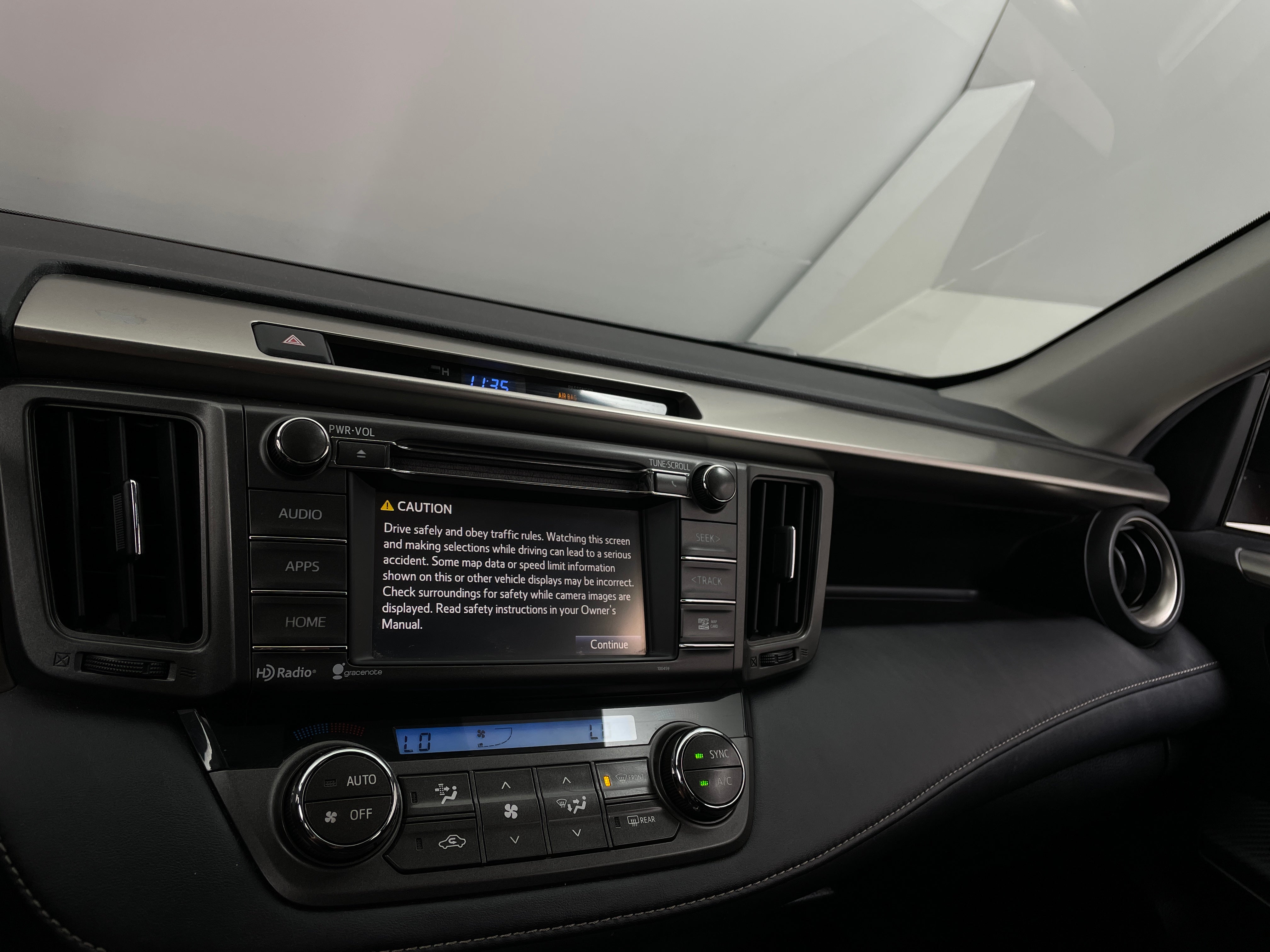 2015 Toyota RAV4 XLE 4