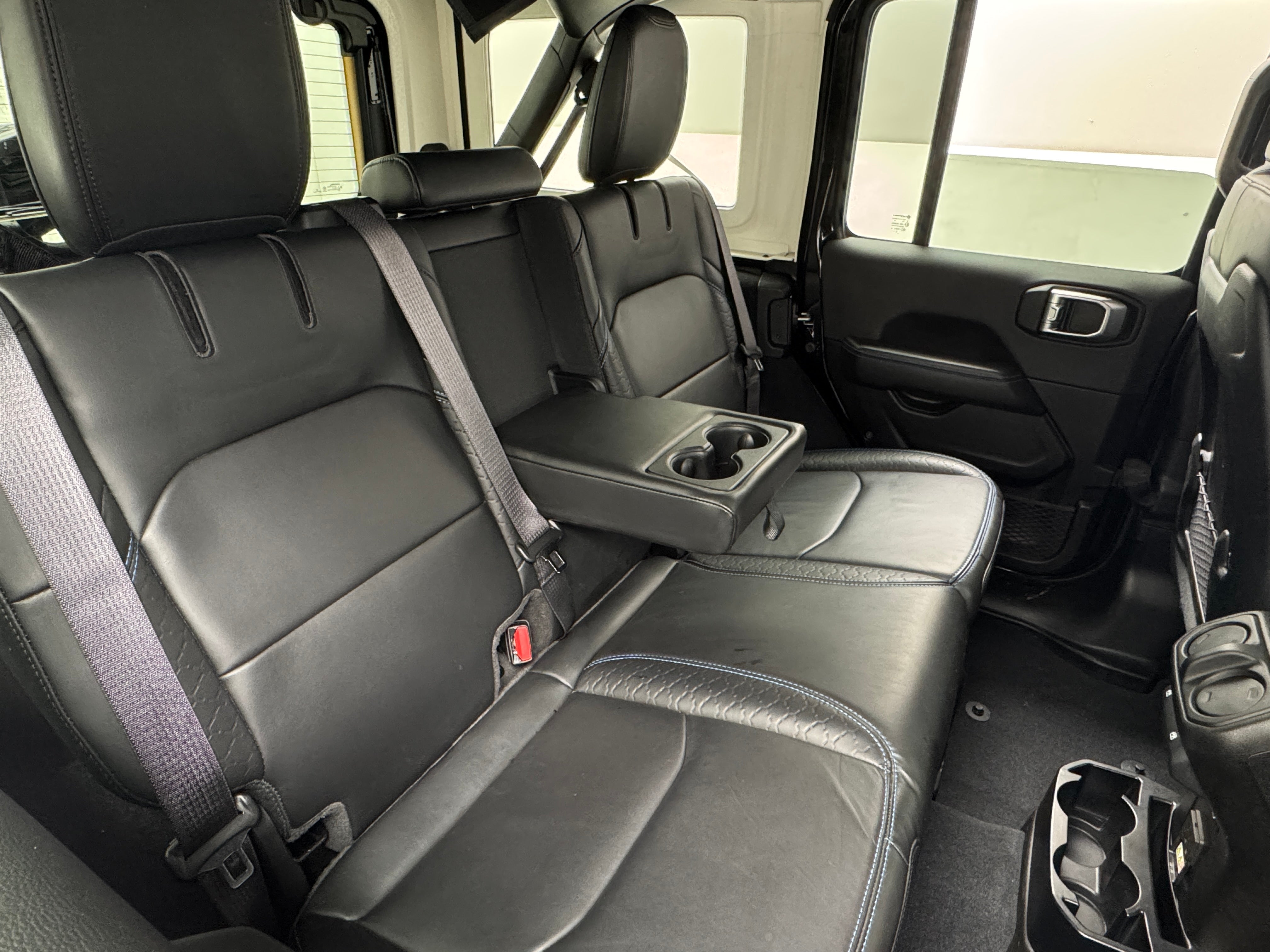 2024 Jeep Wrangler High Altitude 6