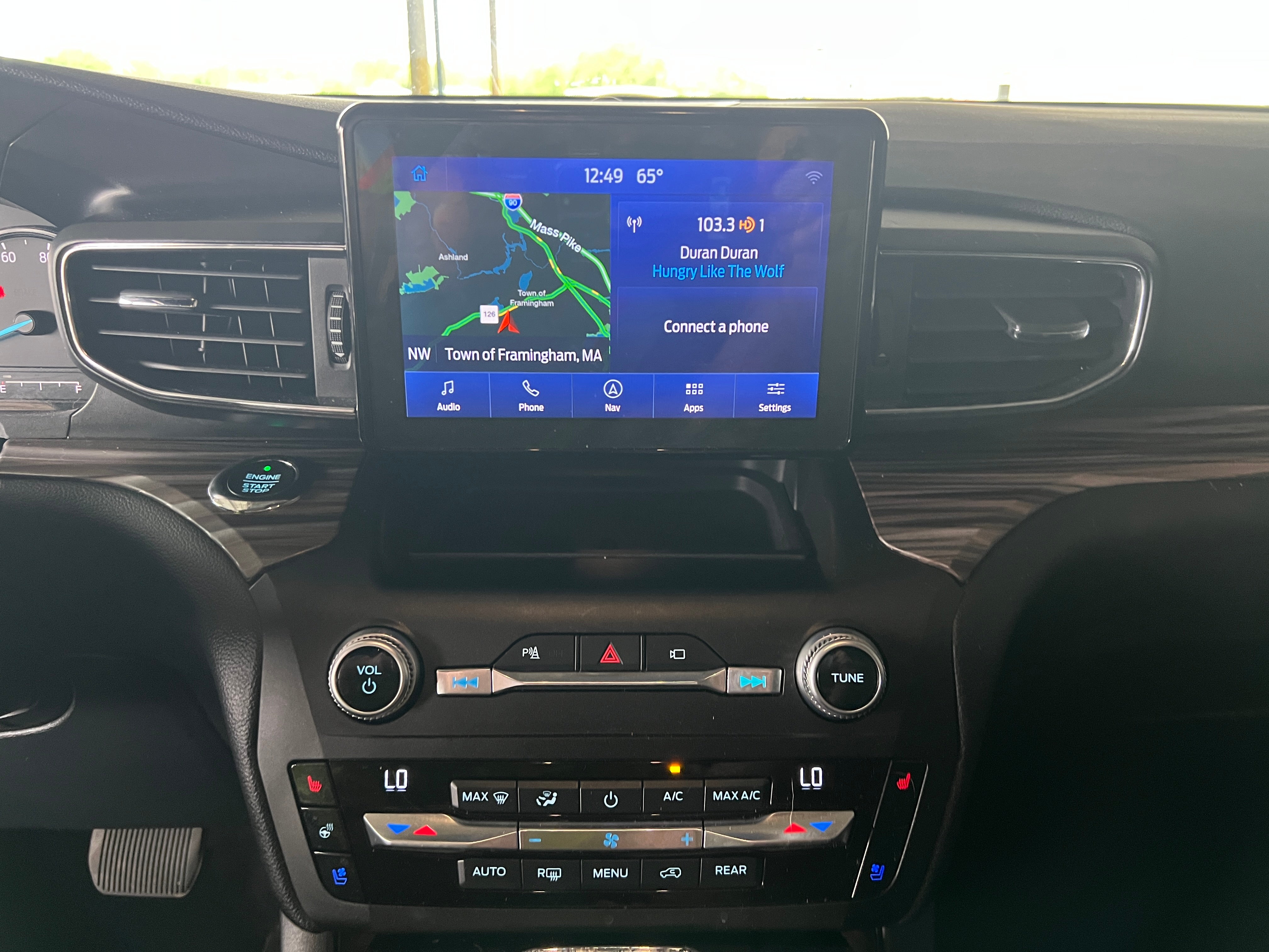 2020 Ford Explorer Limited 3