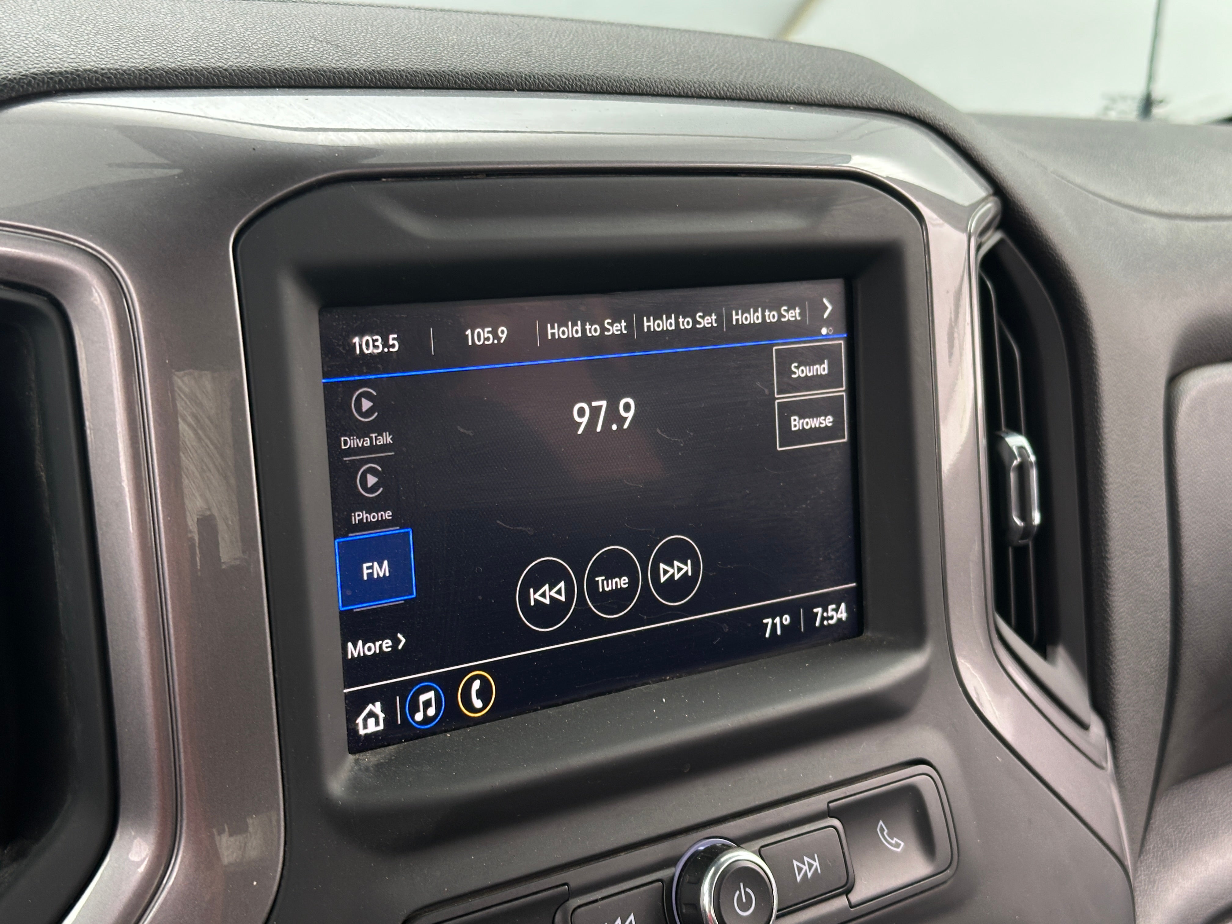 2023 Chevrolet Silverado 1500 Work Truck 4