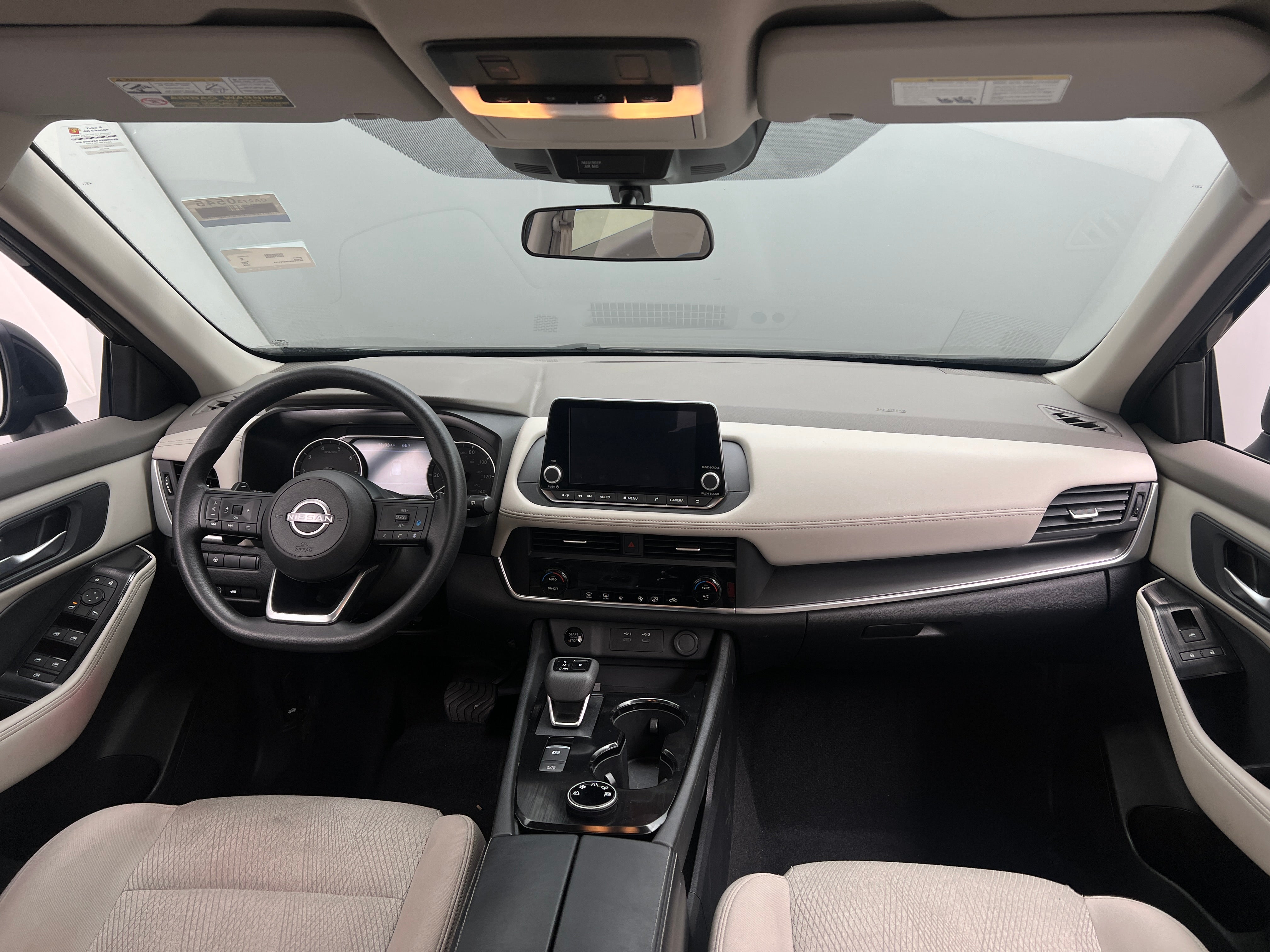 2024 Nissan Rogue SV 3