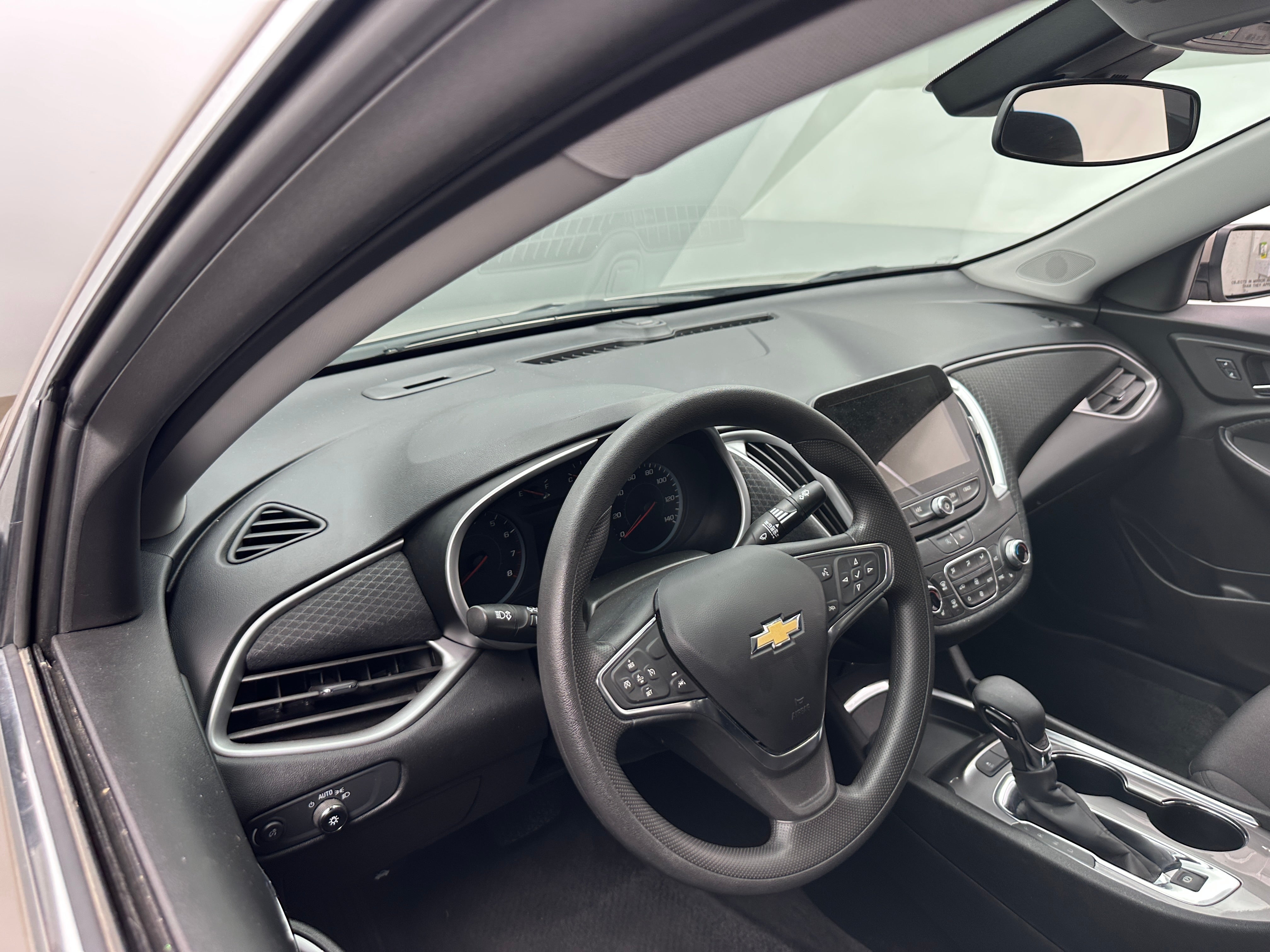 2024 Chevrolet Malibu LT 3