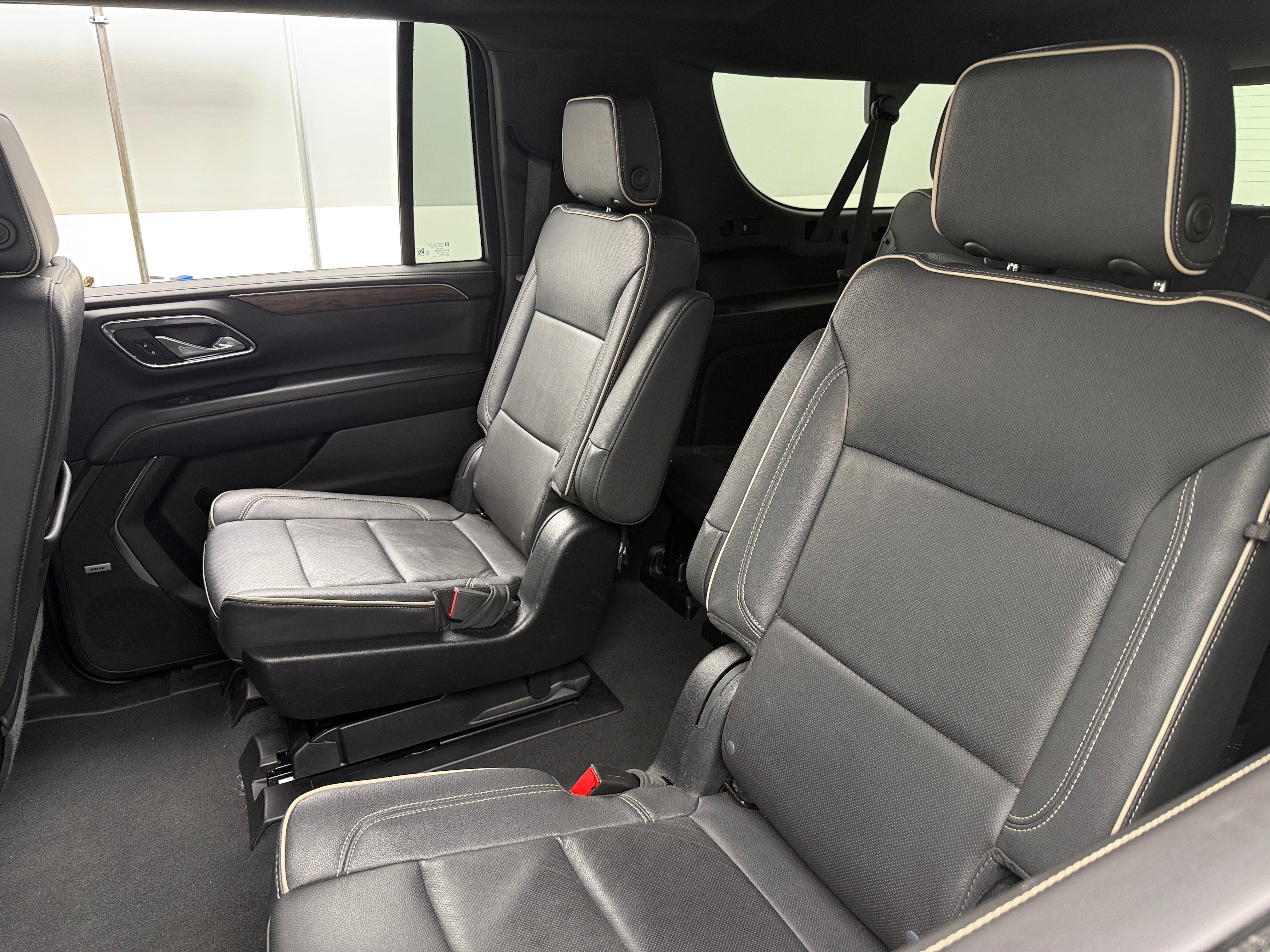 2023 Chevrolet Suburban Premier 5