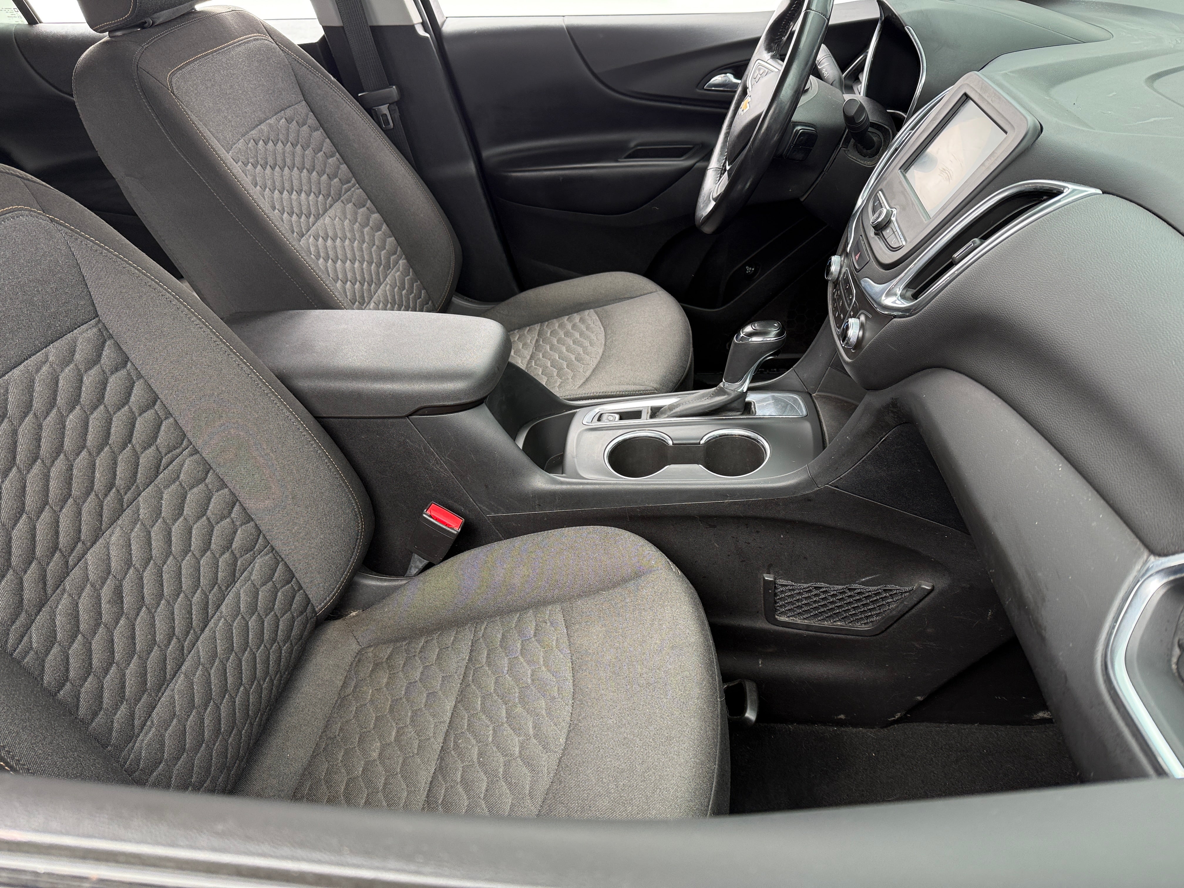 2018 Chevrolet Equinox LT 2