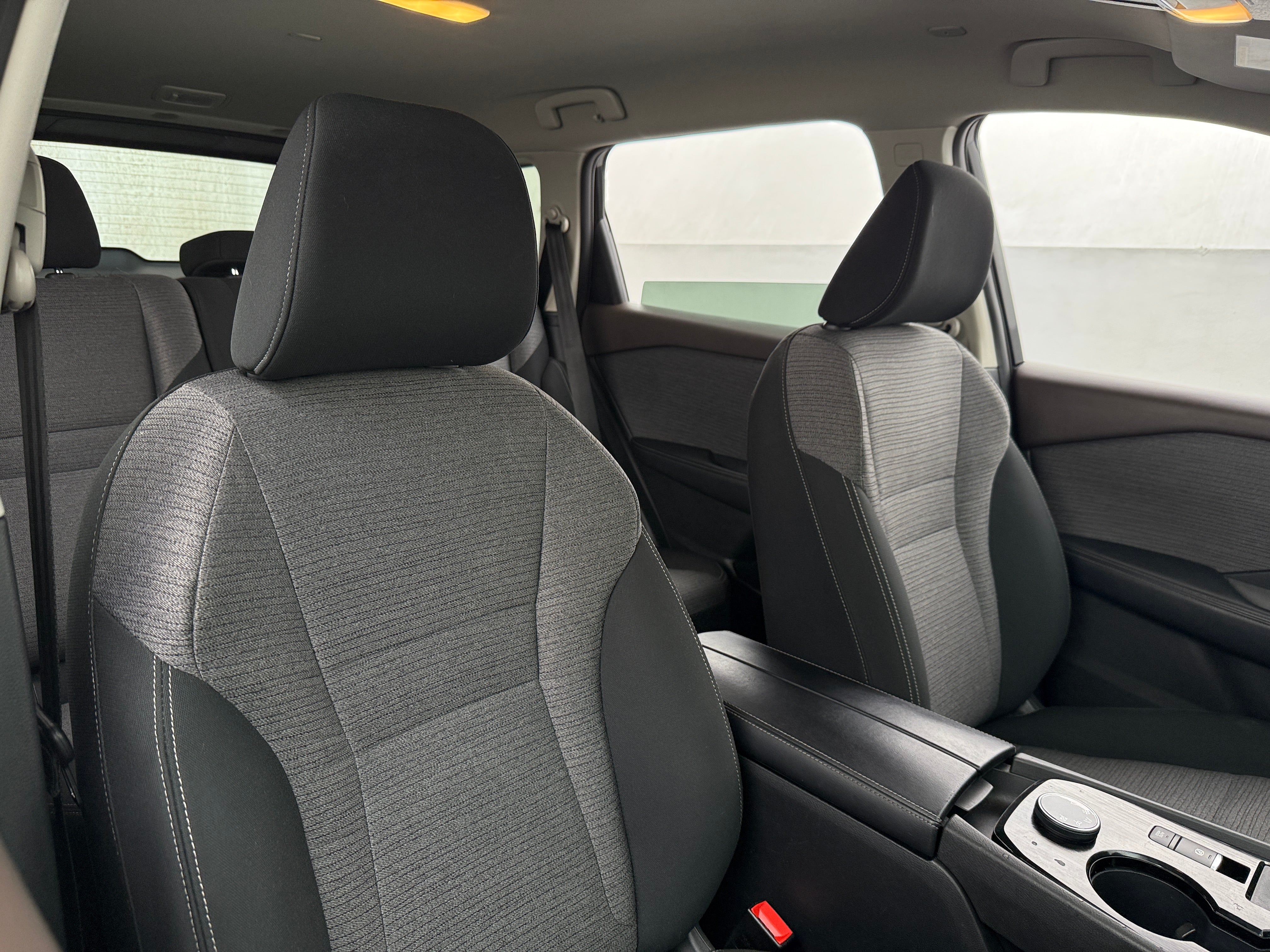 2023 Nissan Rogue SV 2