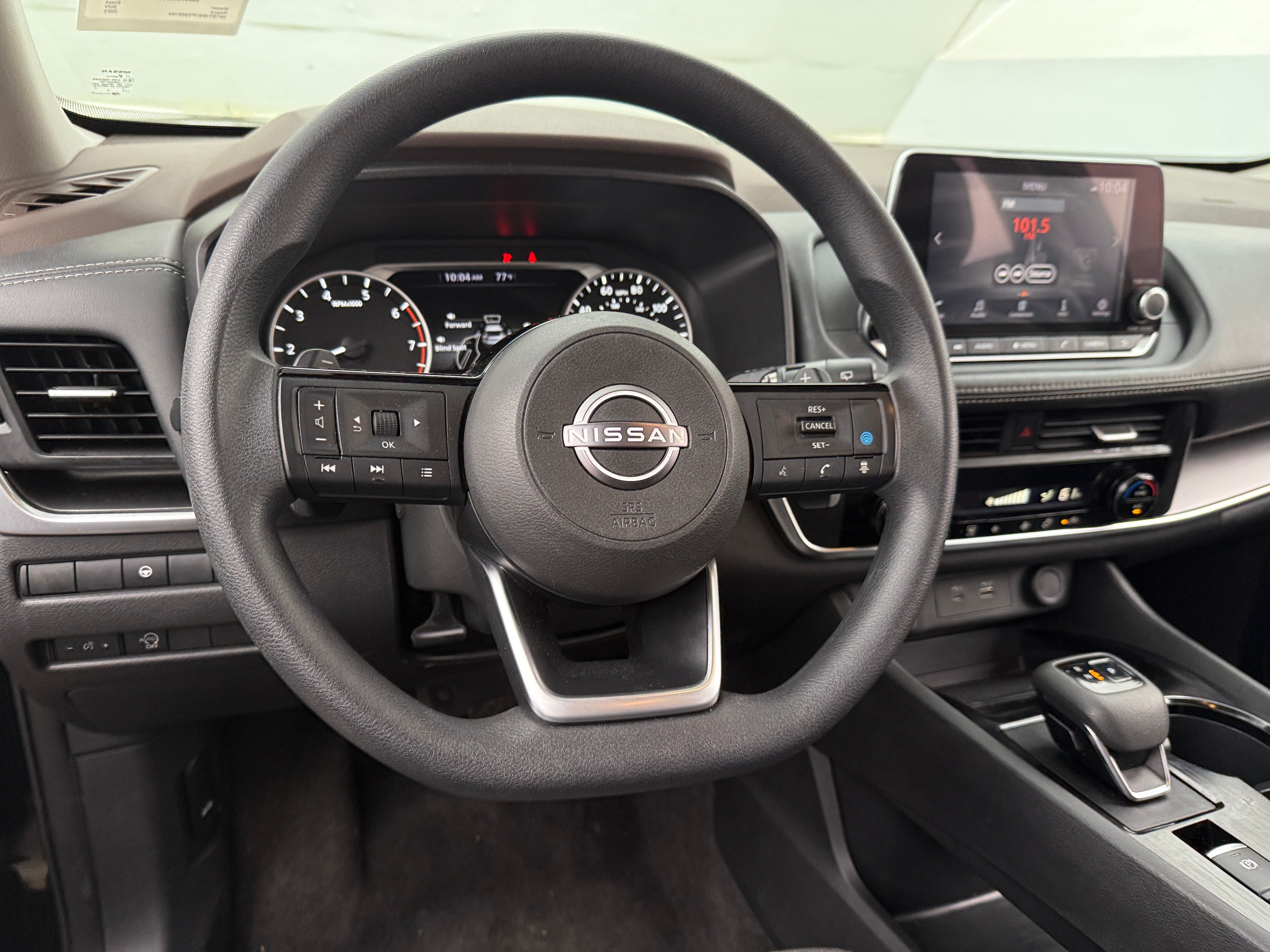 2023 Nissan Rogue SV 5