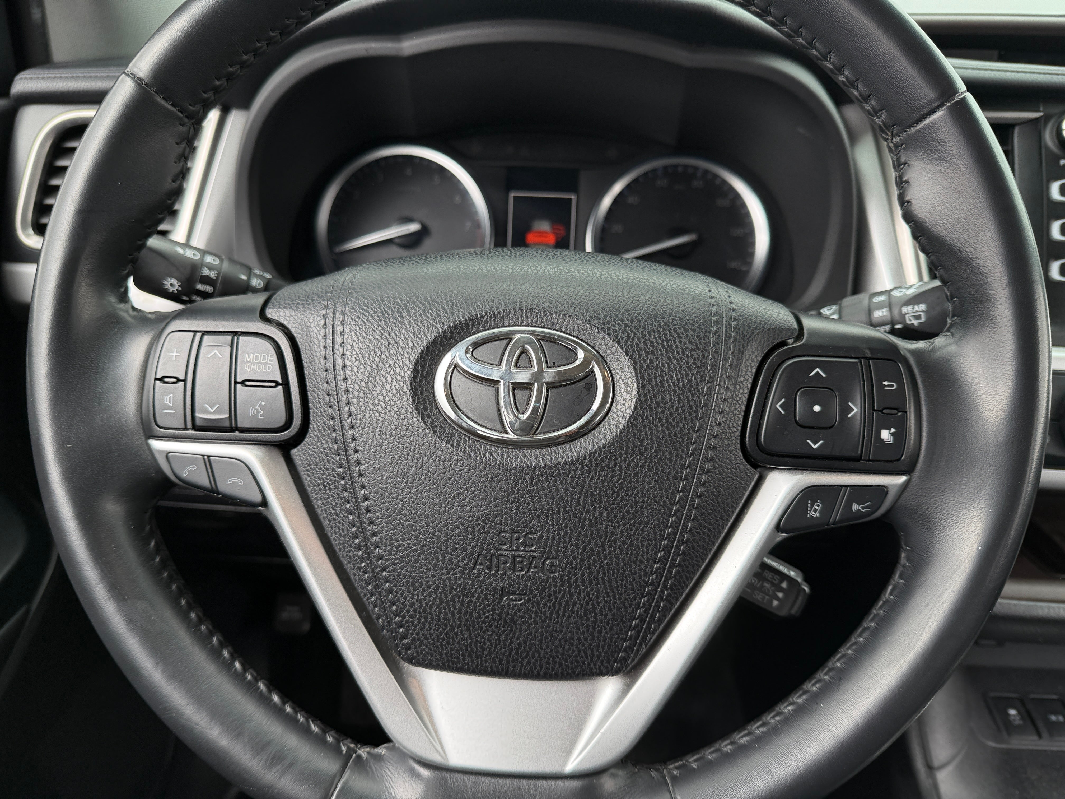 2019 Toyota Highlander XLE 4