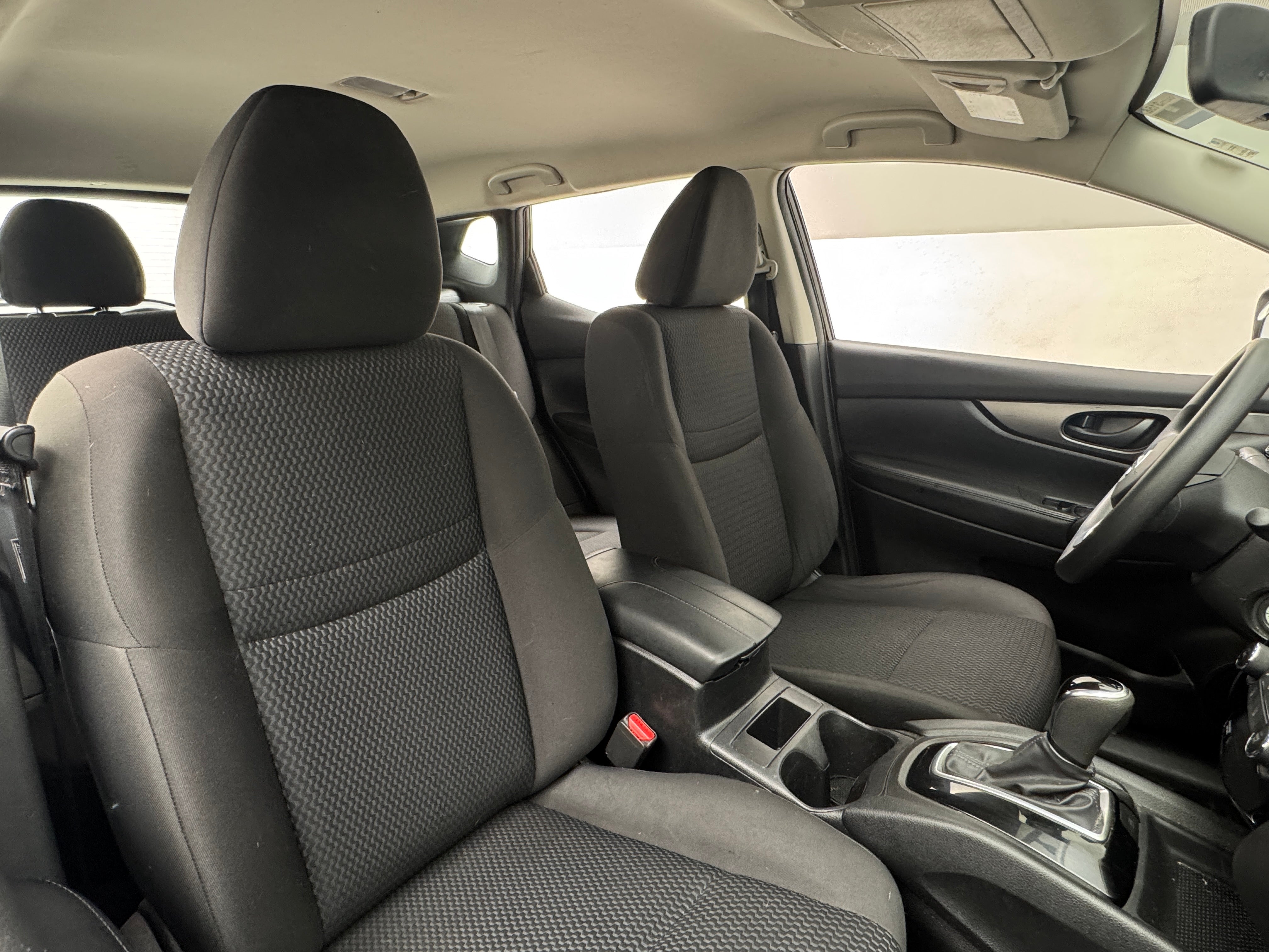 2019 Nissan Rogue Sport S 2