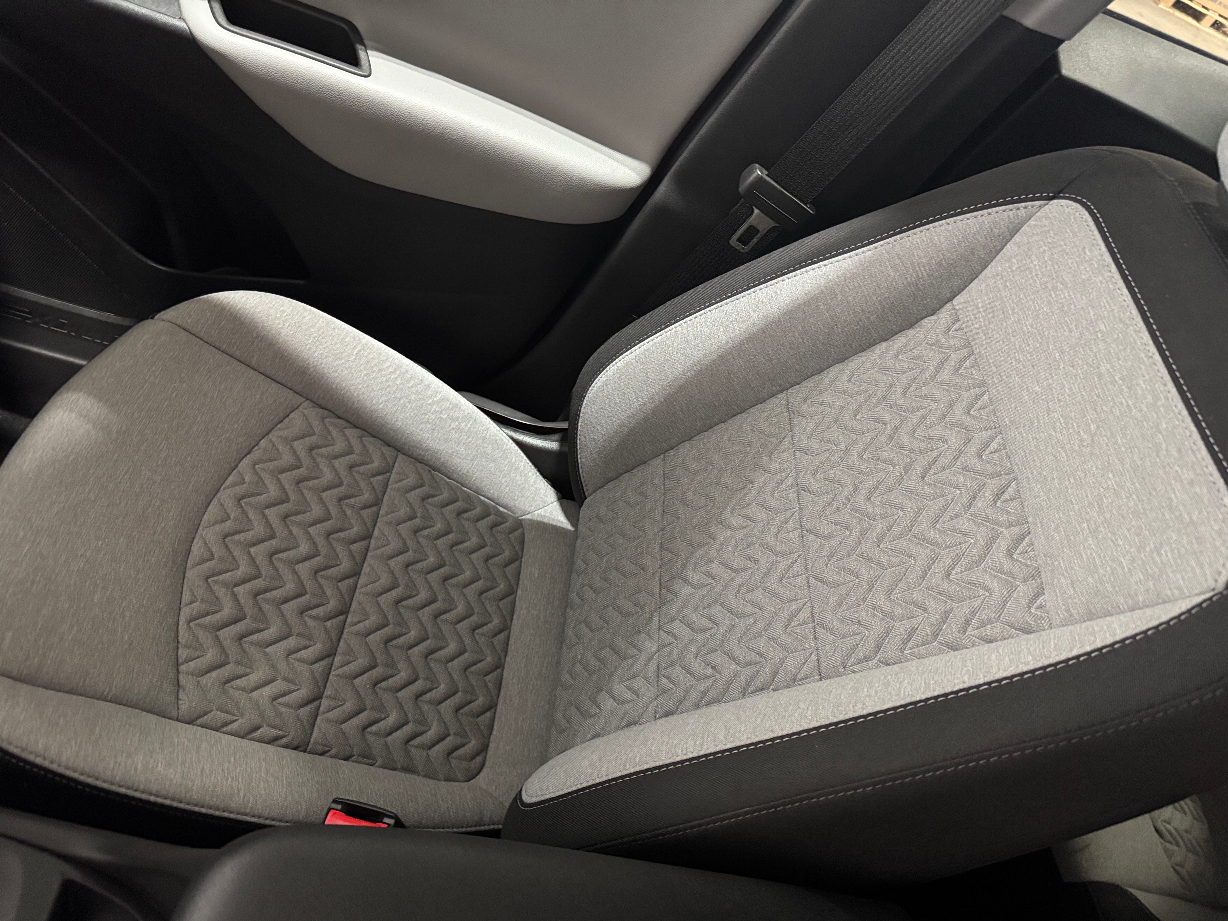 2023 Chevrolet Equinox LS 2