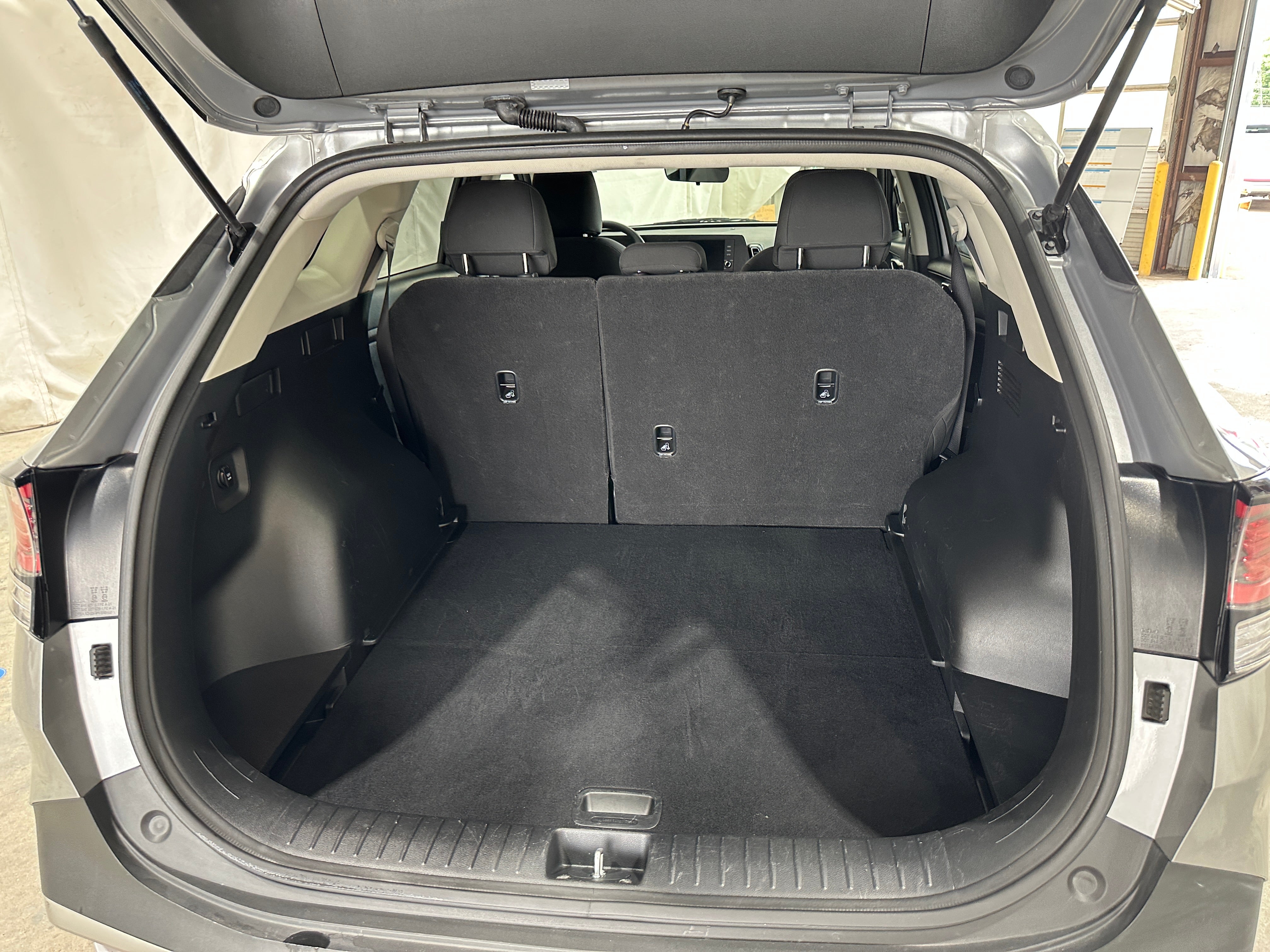 2024 Kia Sportage LX 7