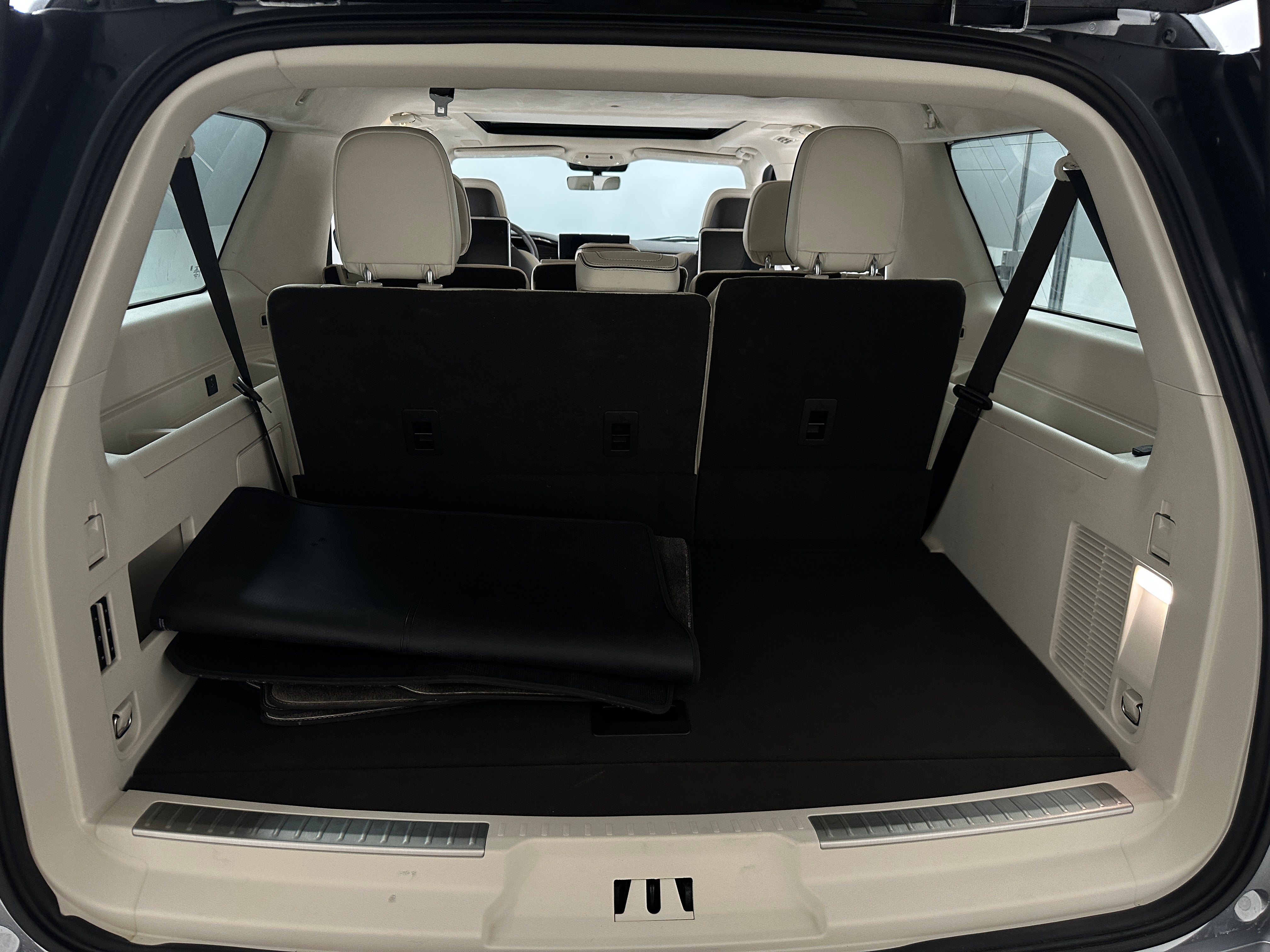 2022 Lincoln Navigator L Black Label 6