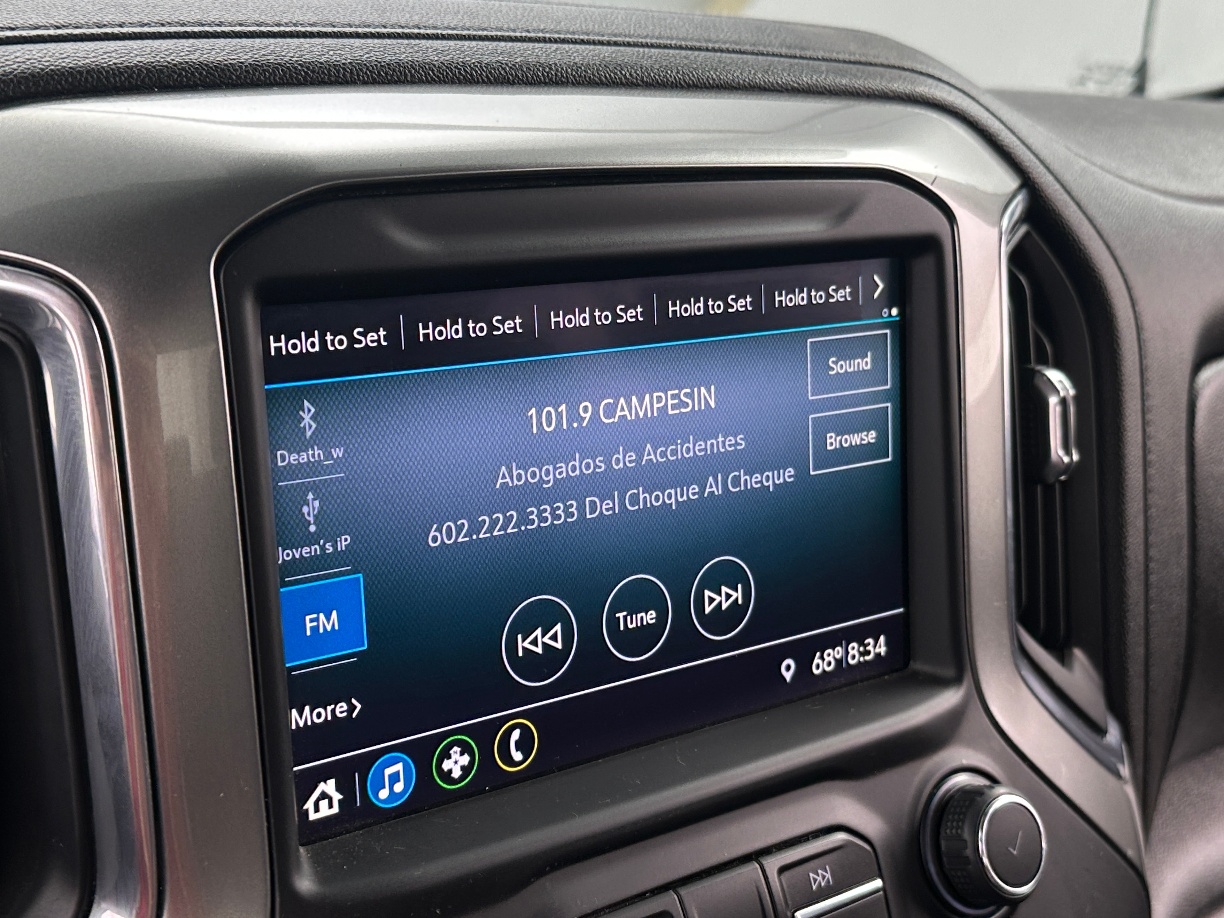 2019 Chevrolet Silverado 1500 RST 4
