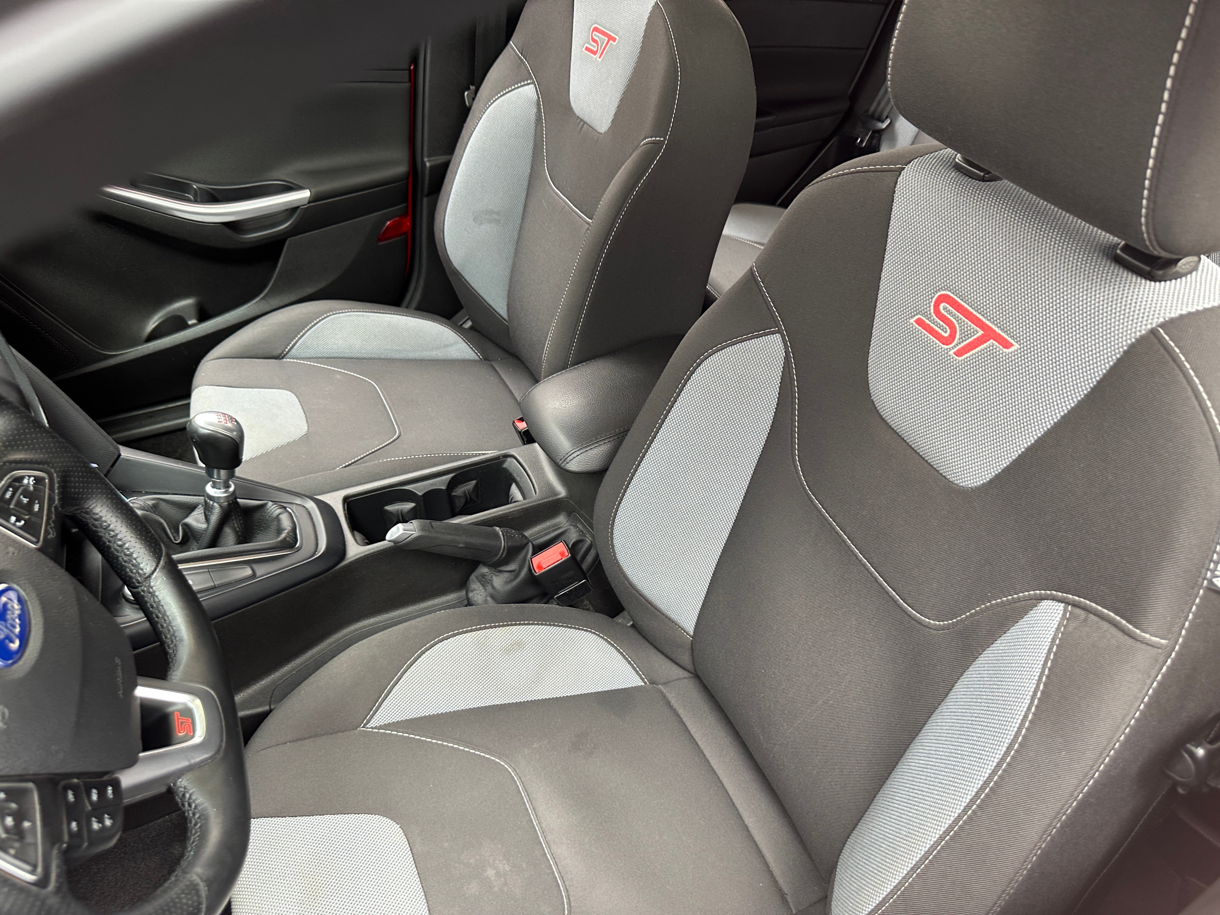 2016 Ford Focus ST 2