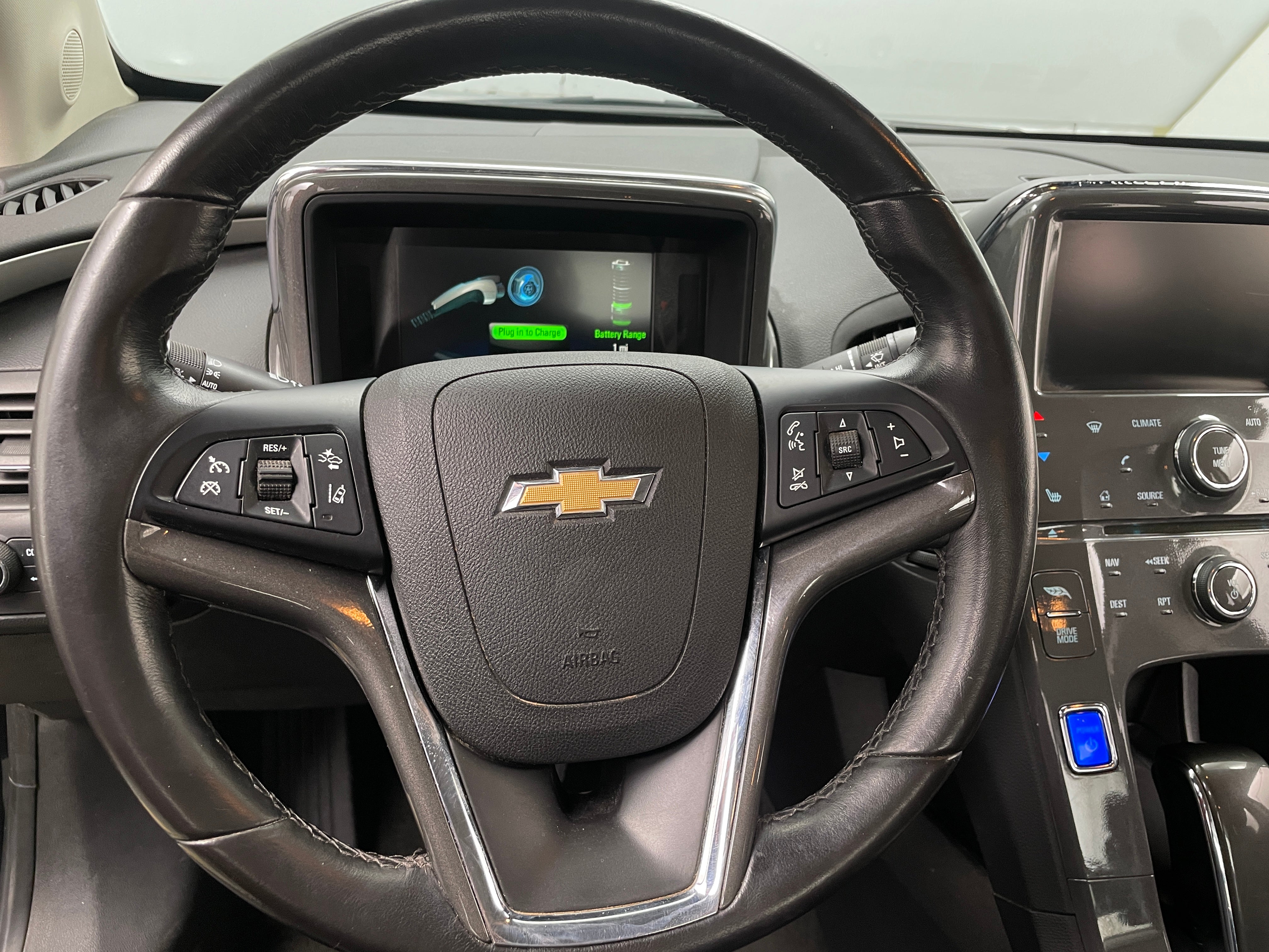 2015 Chevrolet Volt Base 4